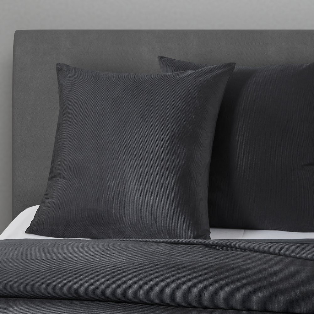 J. Queen Modern Valencia Black Euro Sham