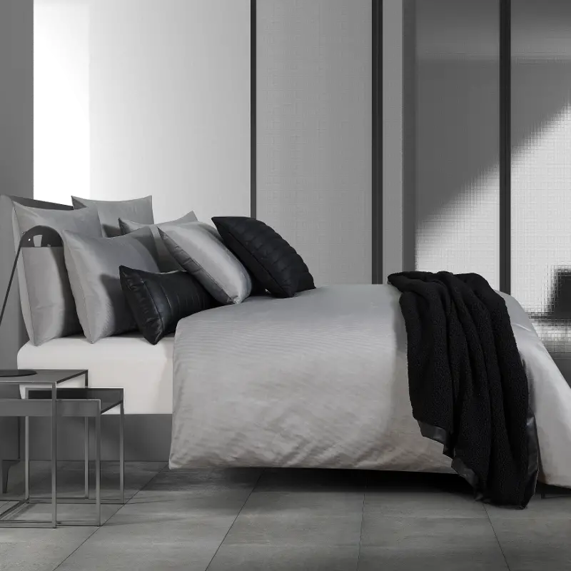 J. Queen Modern Valencia Silver Full/Queen 3-Piece Duvet Set