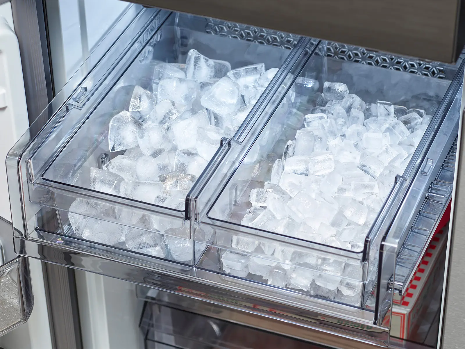 Samsung Bespoke 28.6 Cu Ft 4-Door Flex Refrigerator - White Glass-16