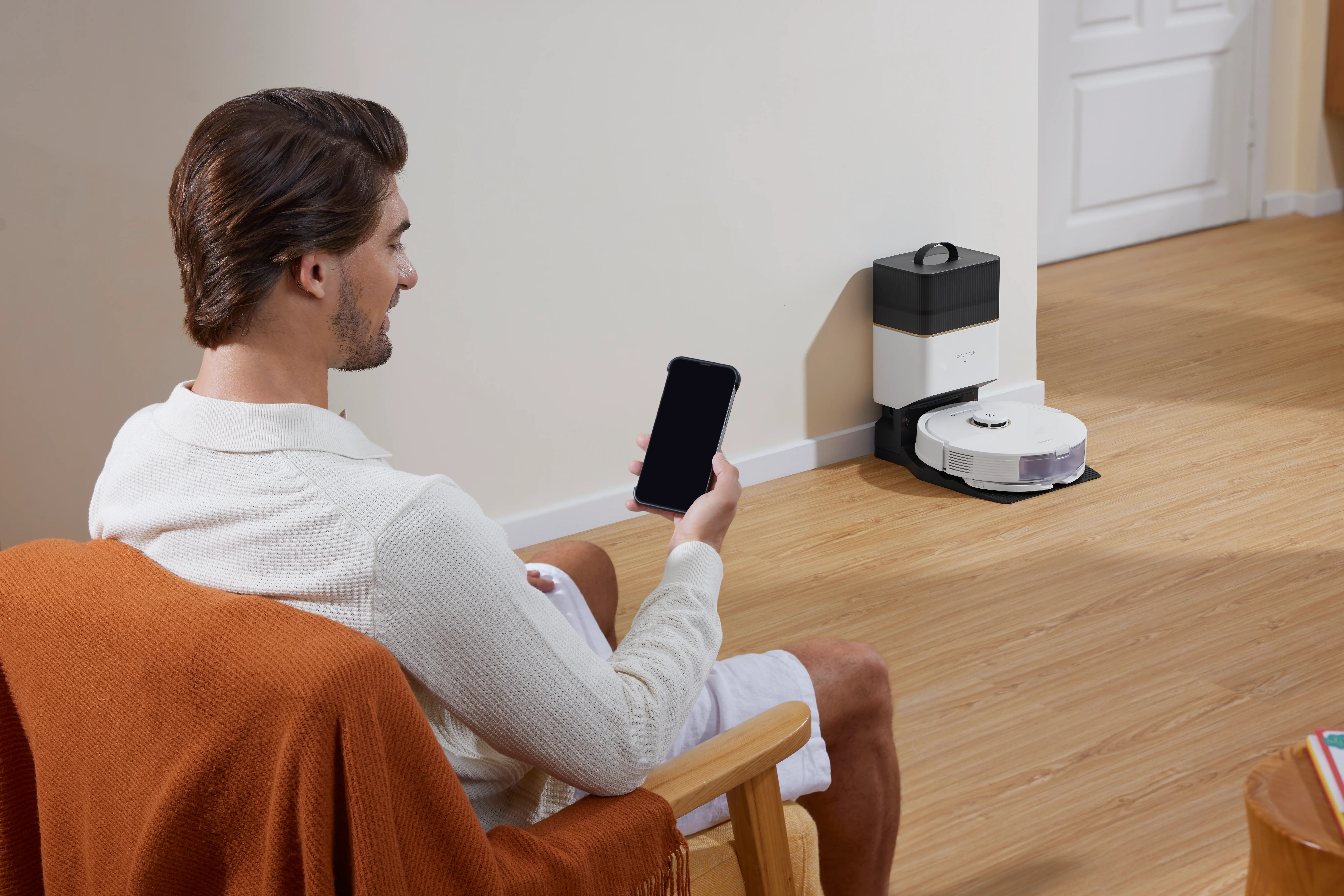 Q8_MAX_PLUS-WHT Roborock Q8 Max Plus WiFi Connected Robot Vacuum and Mop-9