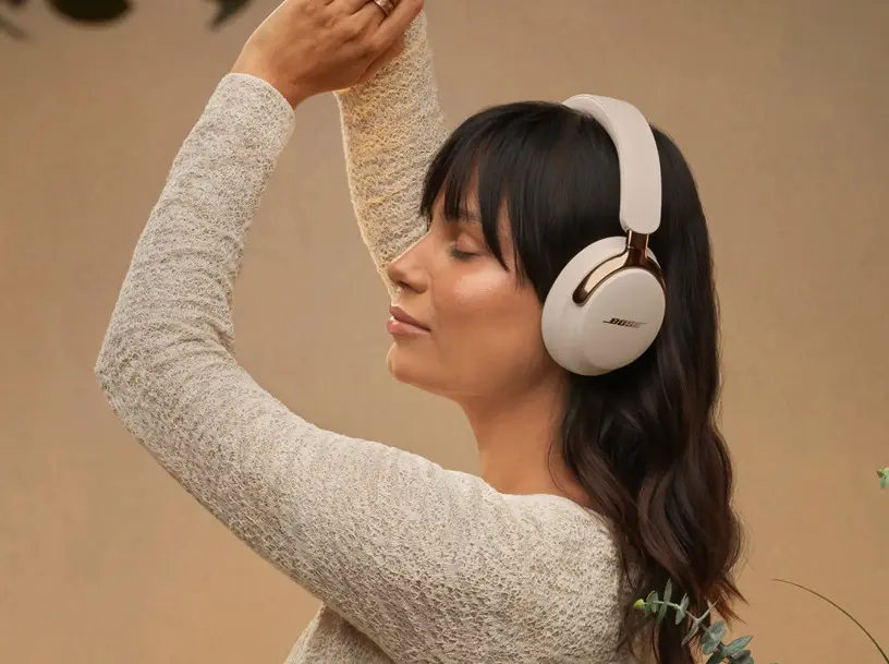 890101-0500 Bose QuietComfort Ultra 2nd Gen Headphones - Driftwood Sand-2