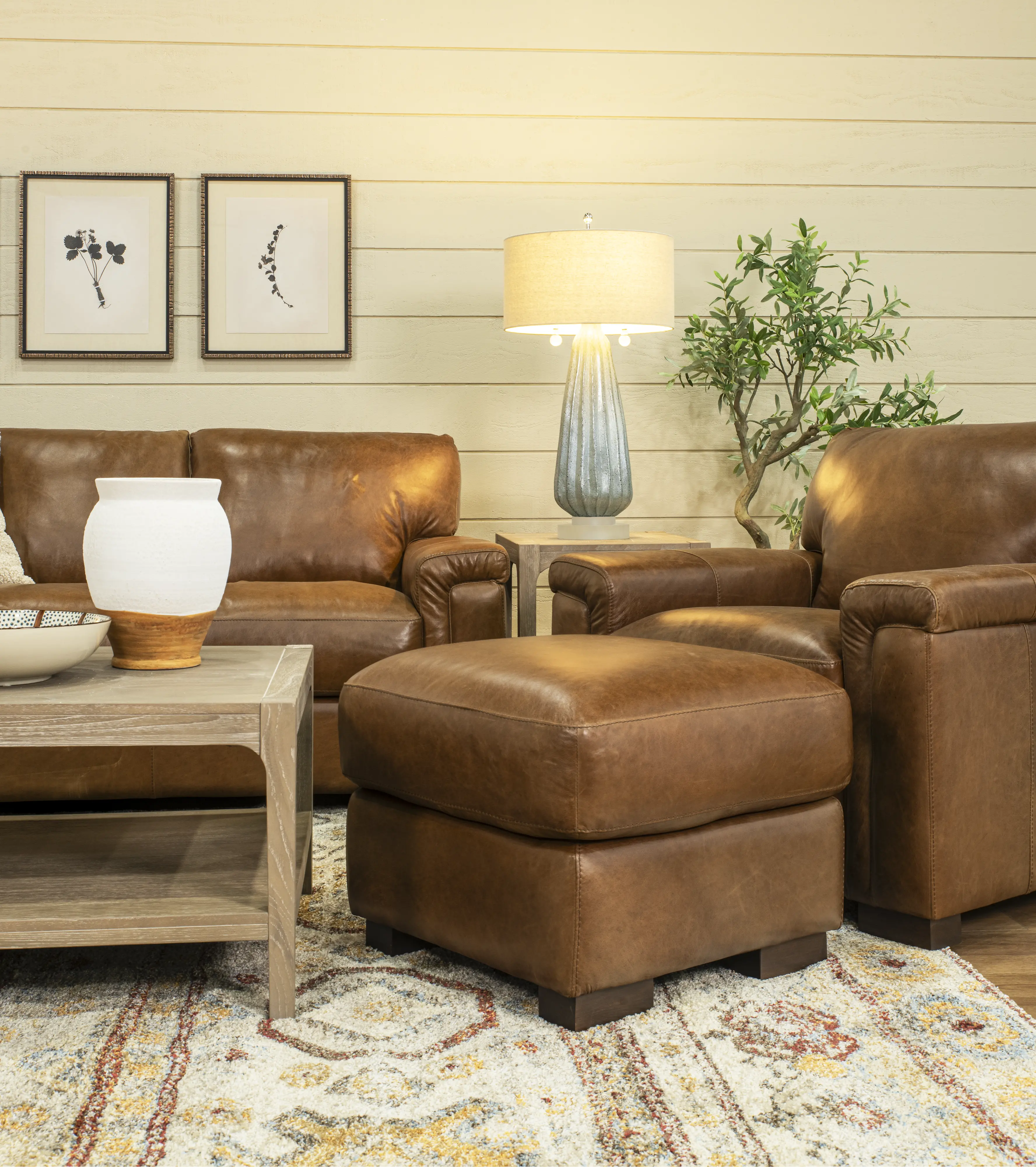 Splendor Brown Leather Sofa-9