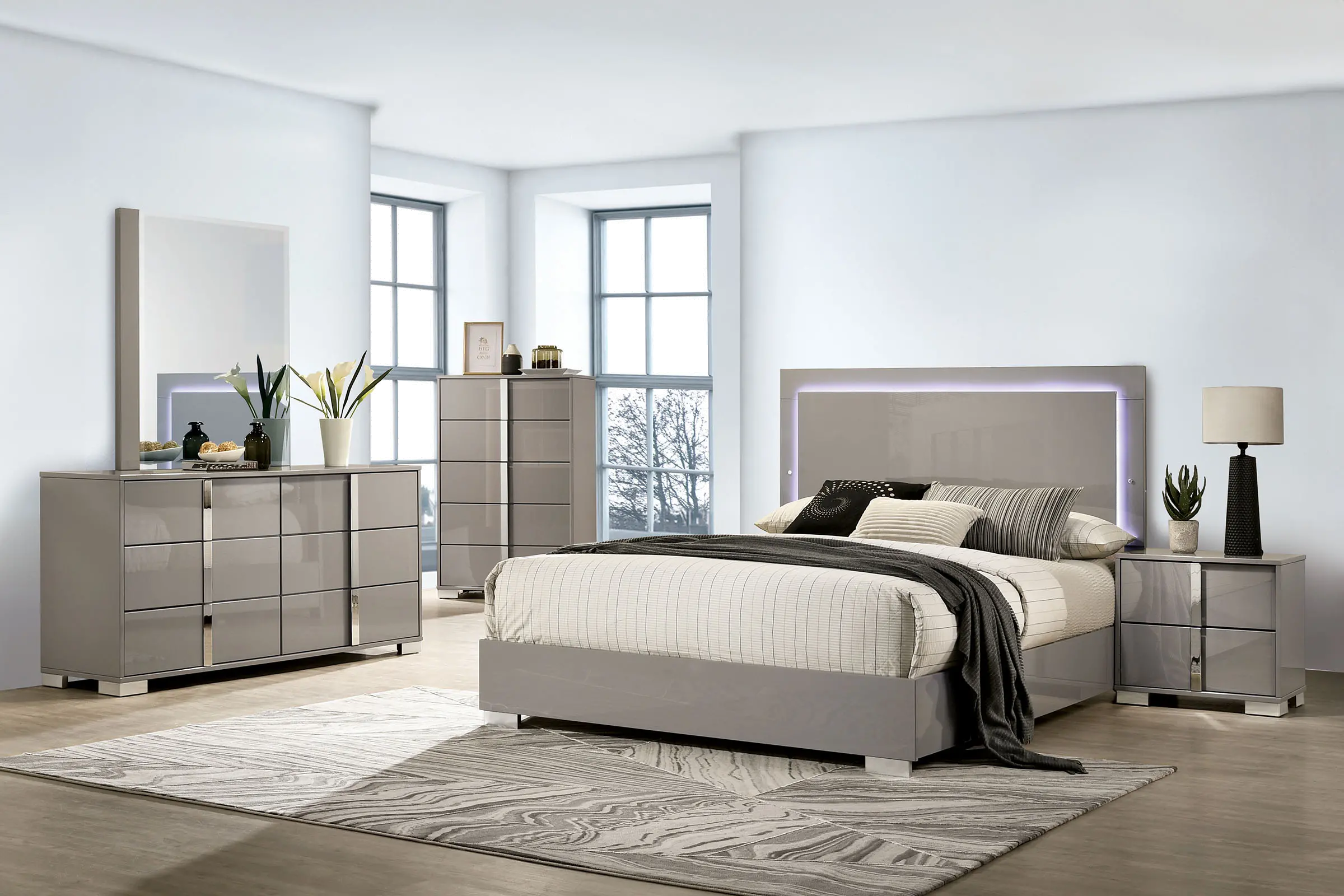 Sinistra Glossy Beige Nightstand-2