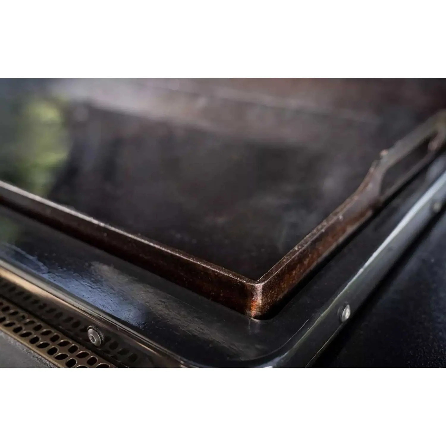 TF3CN59AU Traeger Flatrock Flat Top Gas Grill-9