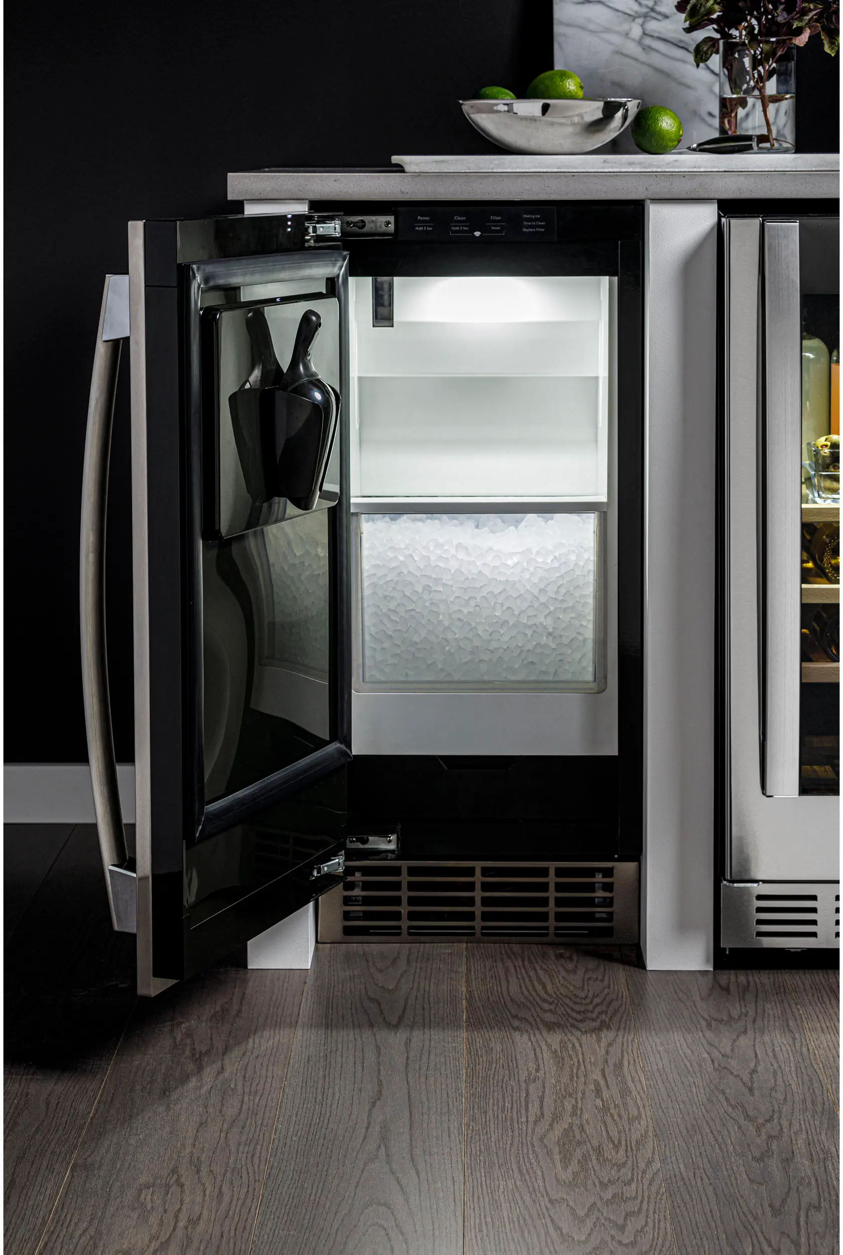 UNC15NPWII GE Monogram 15-Inch Ice Maker - Panel Ready-6