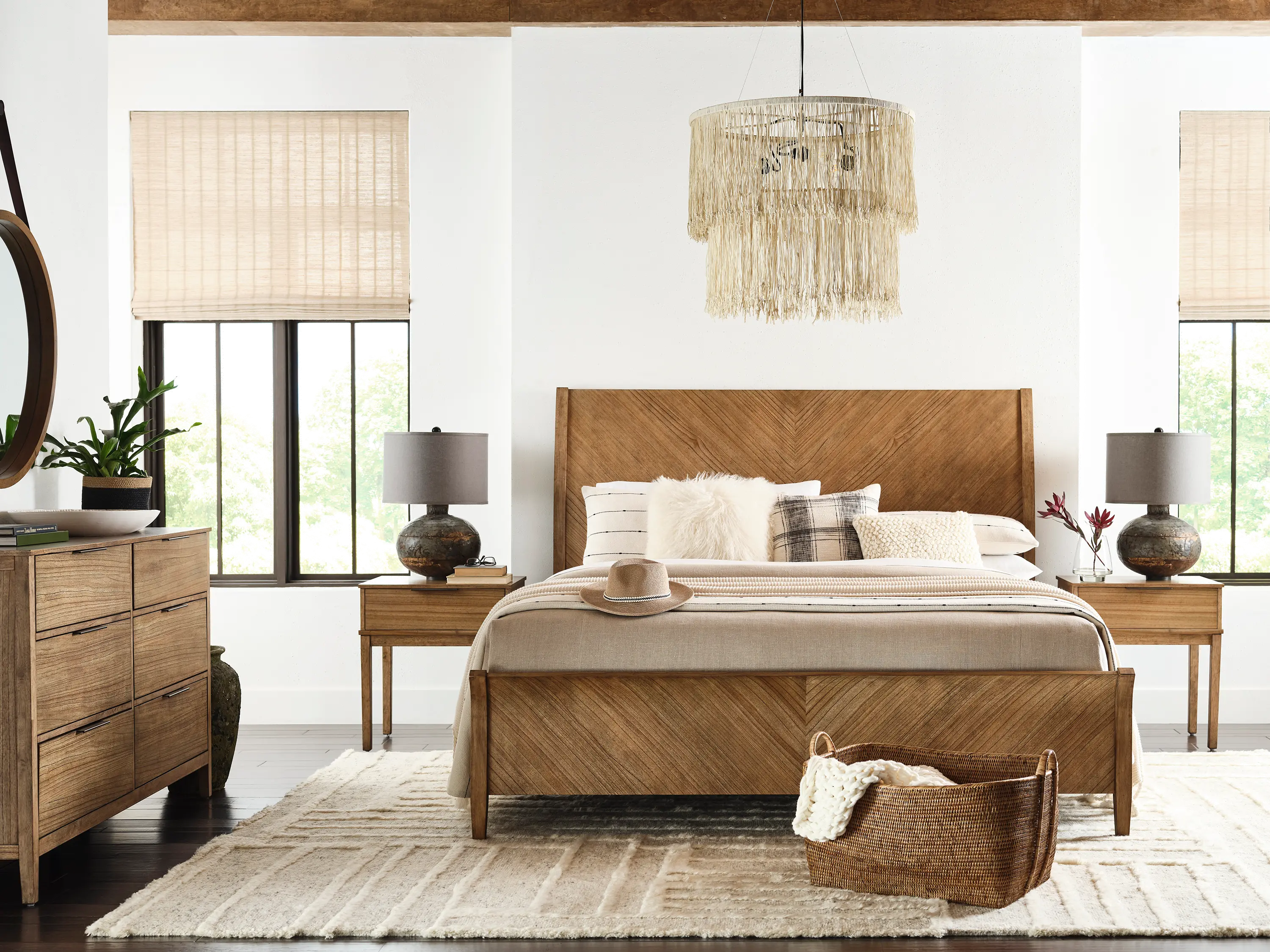 Cyrus Almond Brown Queen Sleigh Bed-2