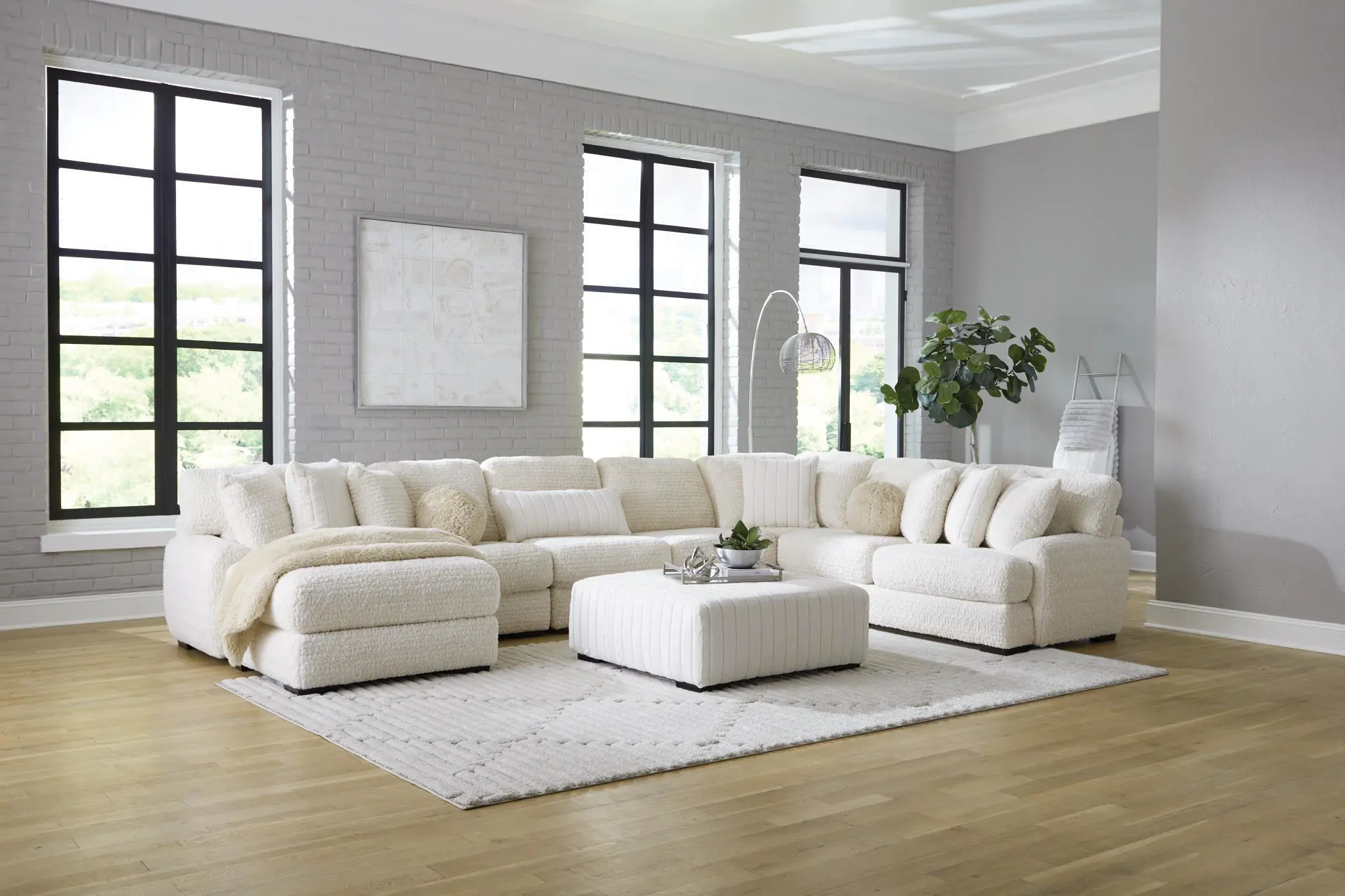 Hendrix Ivory 4 Piece Sectional-2