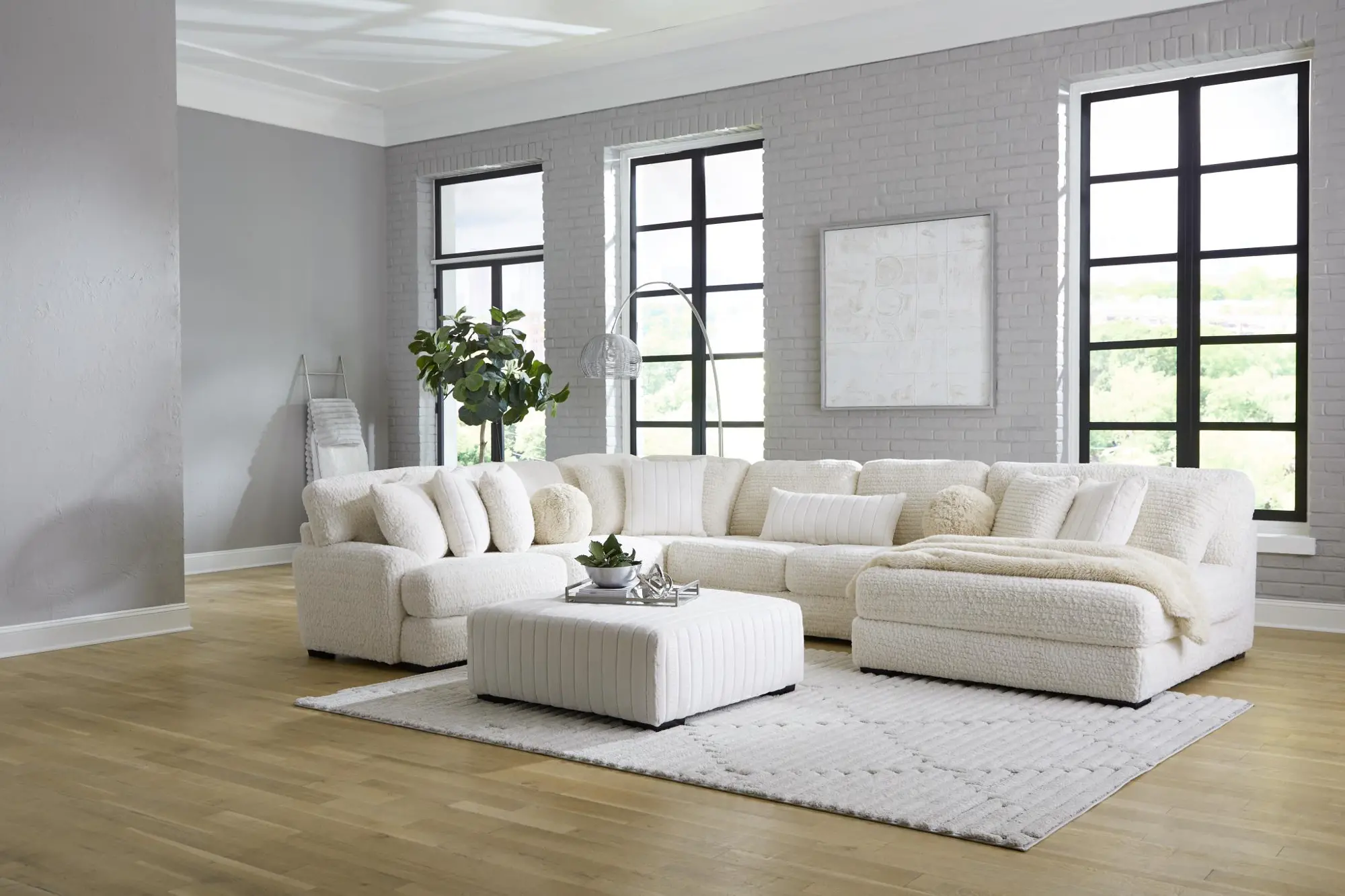 Hendrix Ivory 3 Piece Sectional with Double Chaise | RC Willey