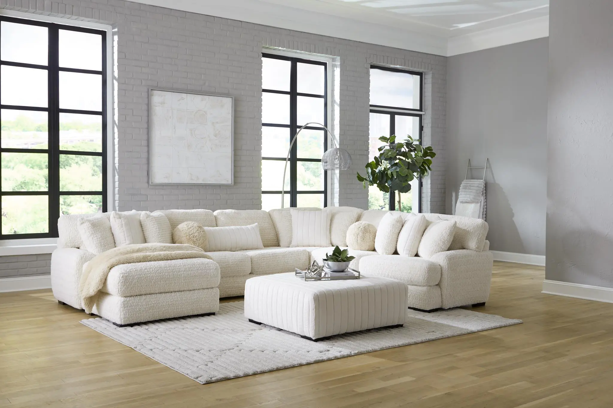 Hendrix Ivory 3 Piece Sectional-2