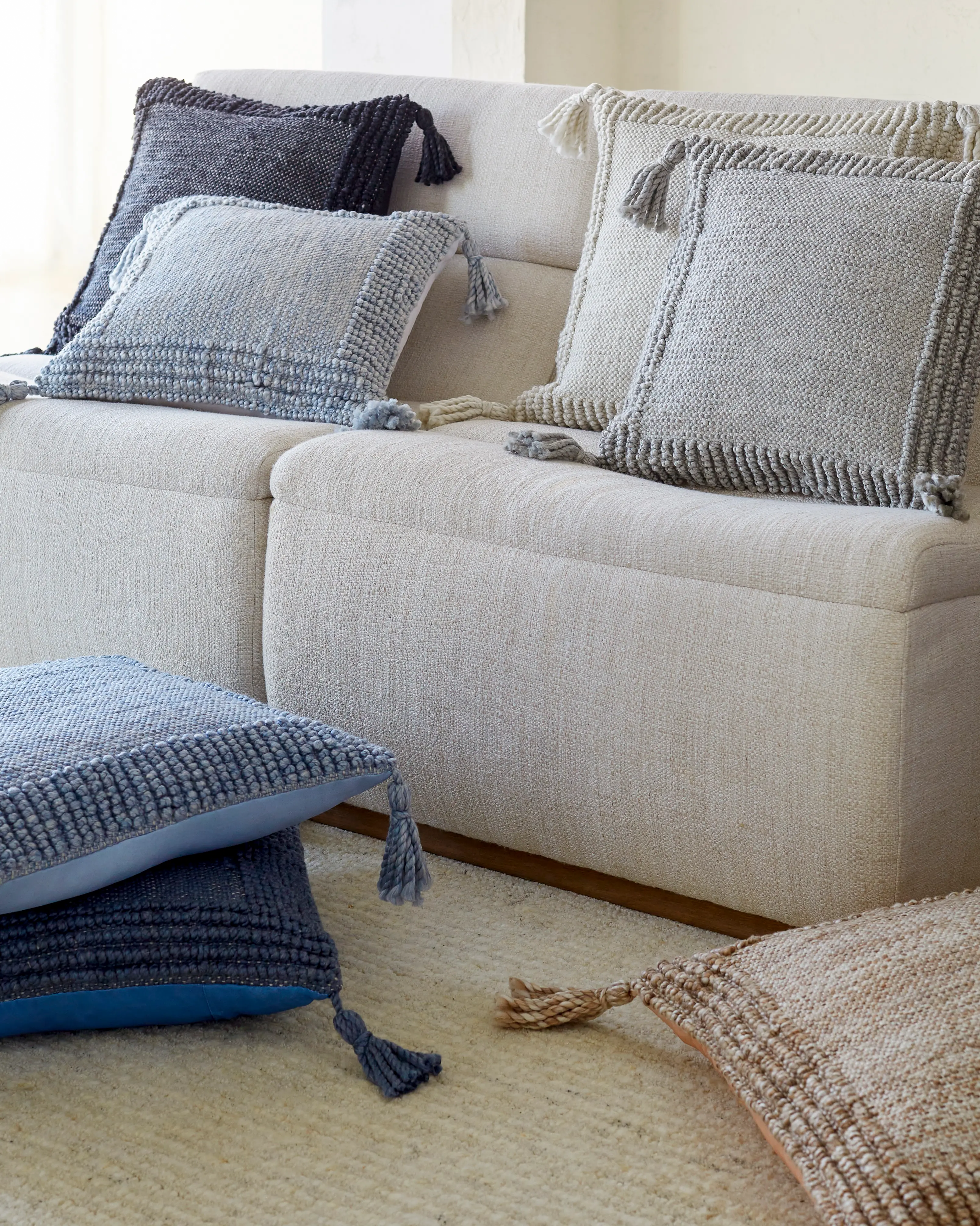 ALK007-2020P Alaric Outdoor Woven Blue Toss Pillow-6