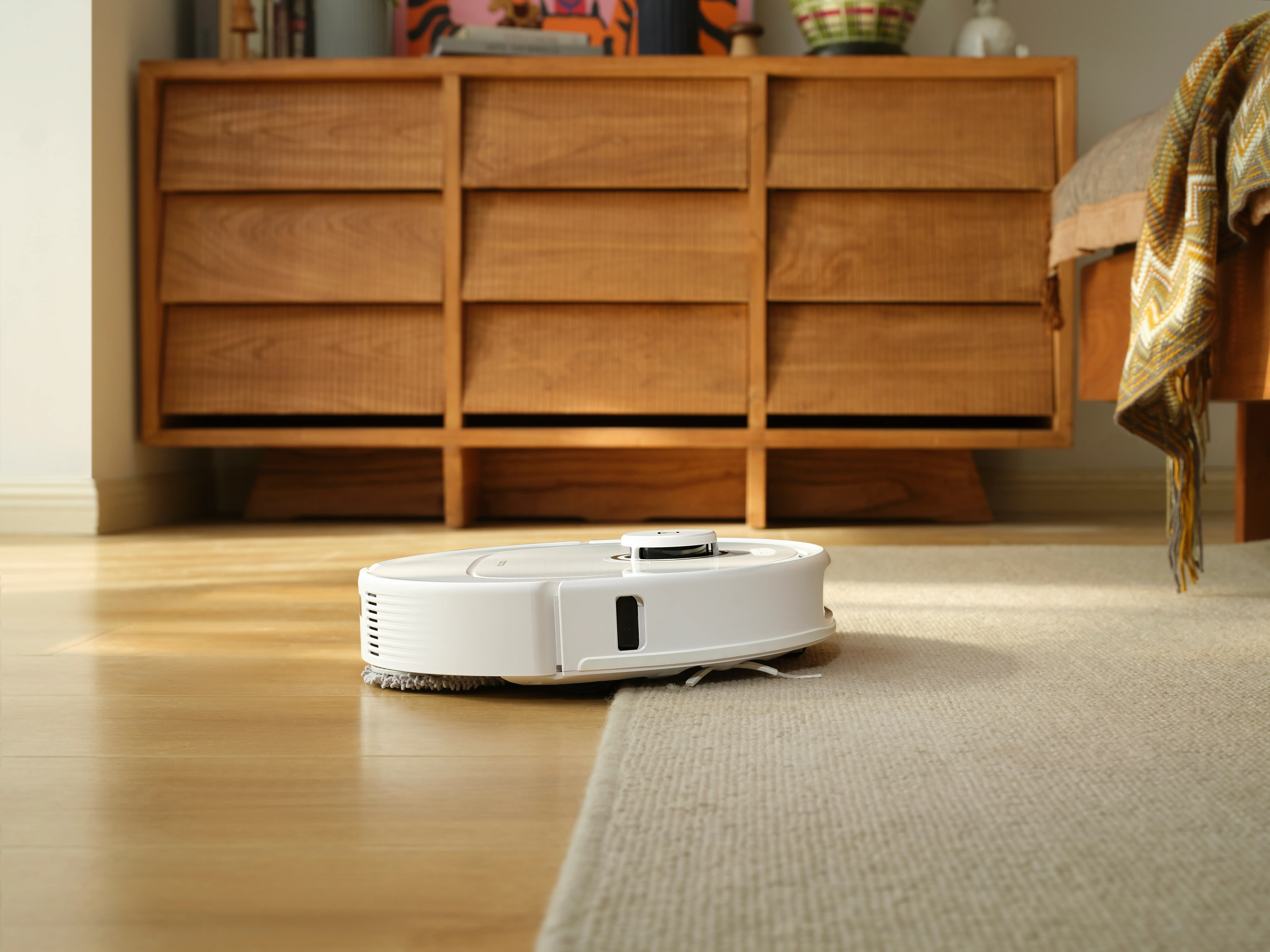 QREVO PRO - WHITE Roborock Qrevo Pro Wi-Fi Connected Robot Vacuum and Mop with FlexiArm Design-11