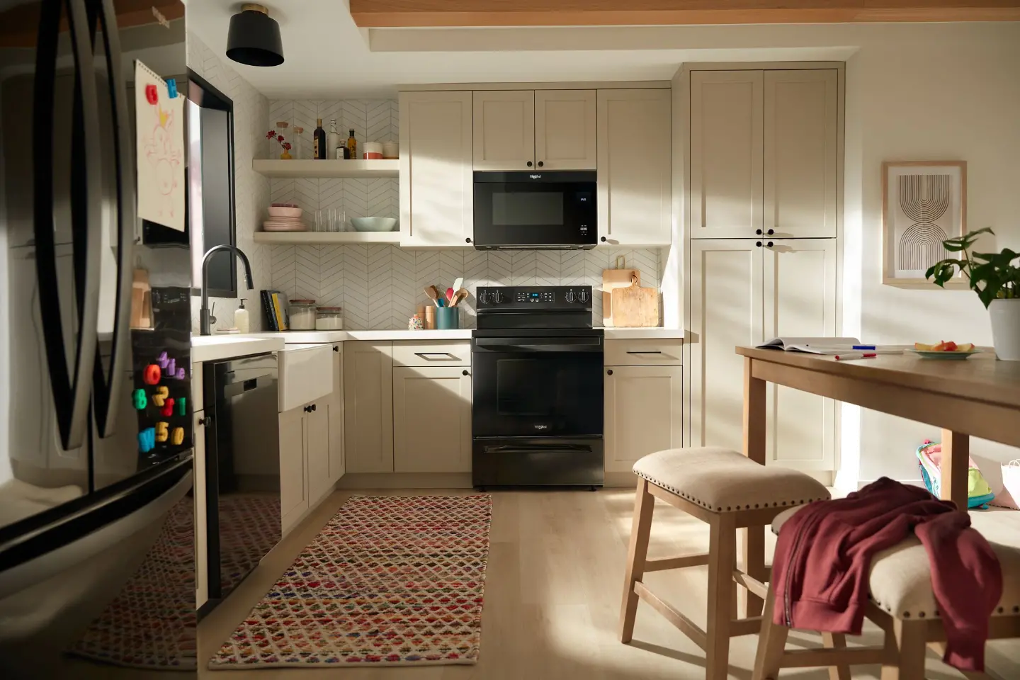 WFES5030RB Whirlpool 5.3 Cu Ft Single Oven Electric Range - Black-3