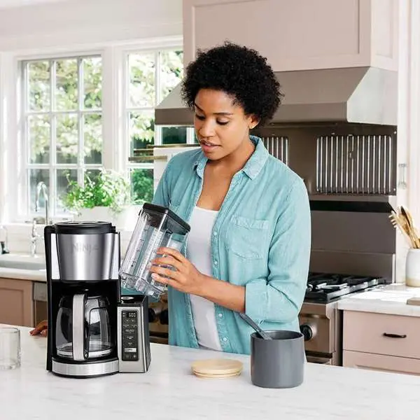CE251 Ninja 12 Cup Programmable Coffee Brewer - Black & Stainless Steel-7