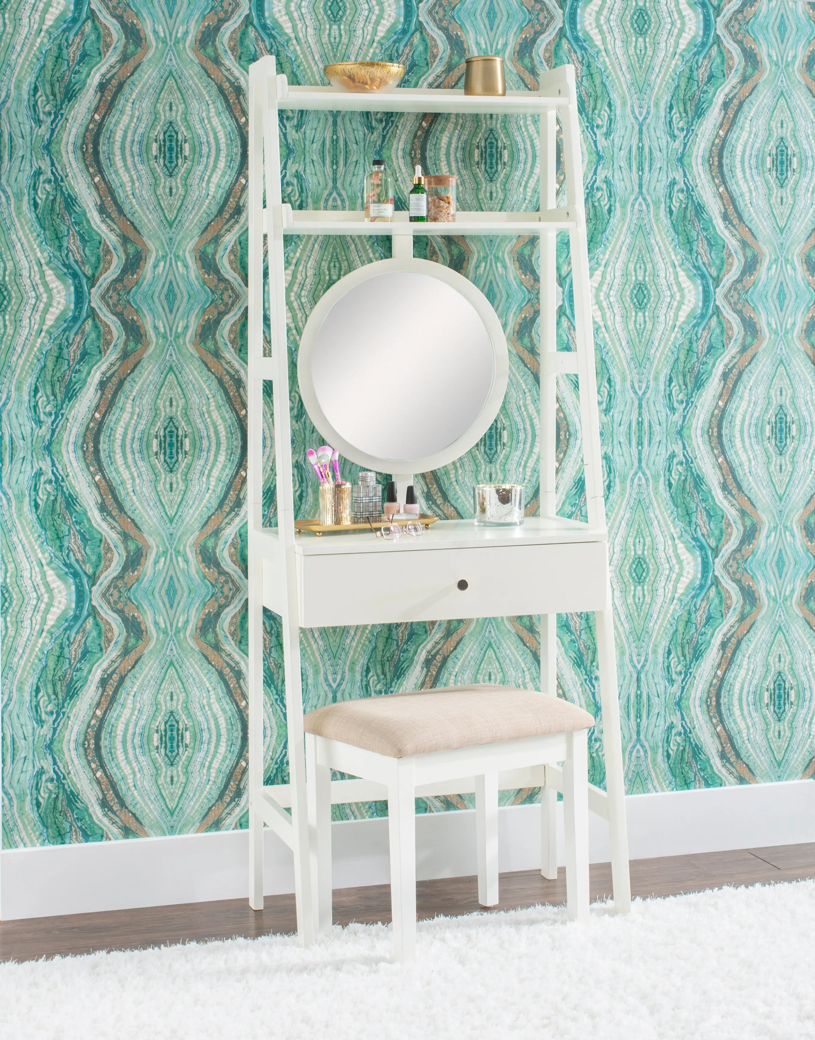 Lorelai White Leaning Vanity Set-3