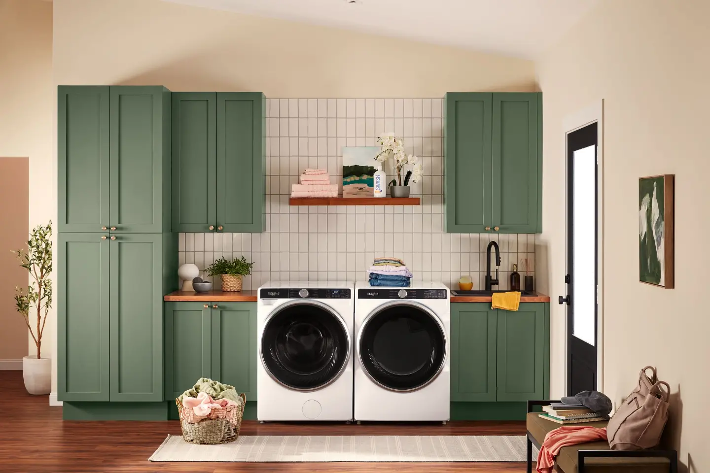WFW6720RW Whirlpool 5.0 Cu Ft Front Load Washer with FreshFlow™ - White-2