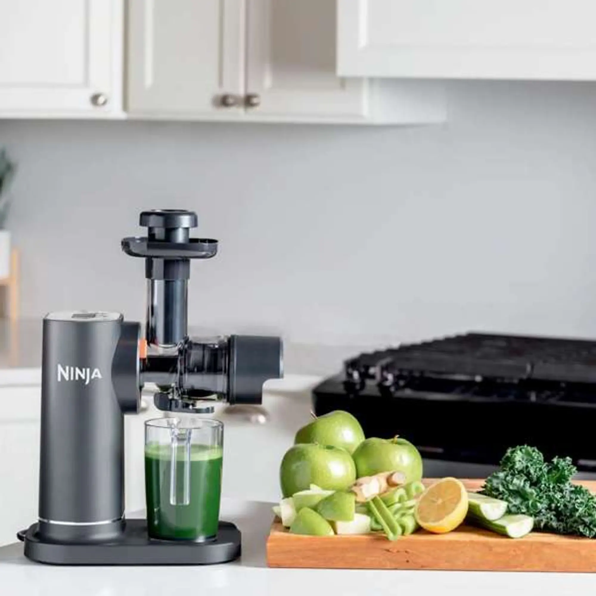 Ninja NEVERCLOG Cold Press Juicer | RC Willey