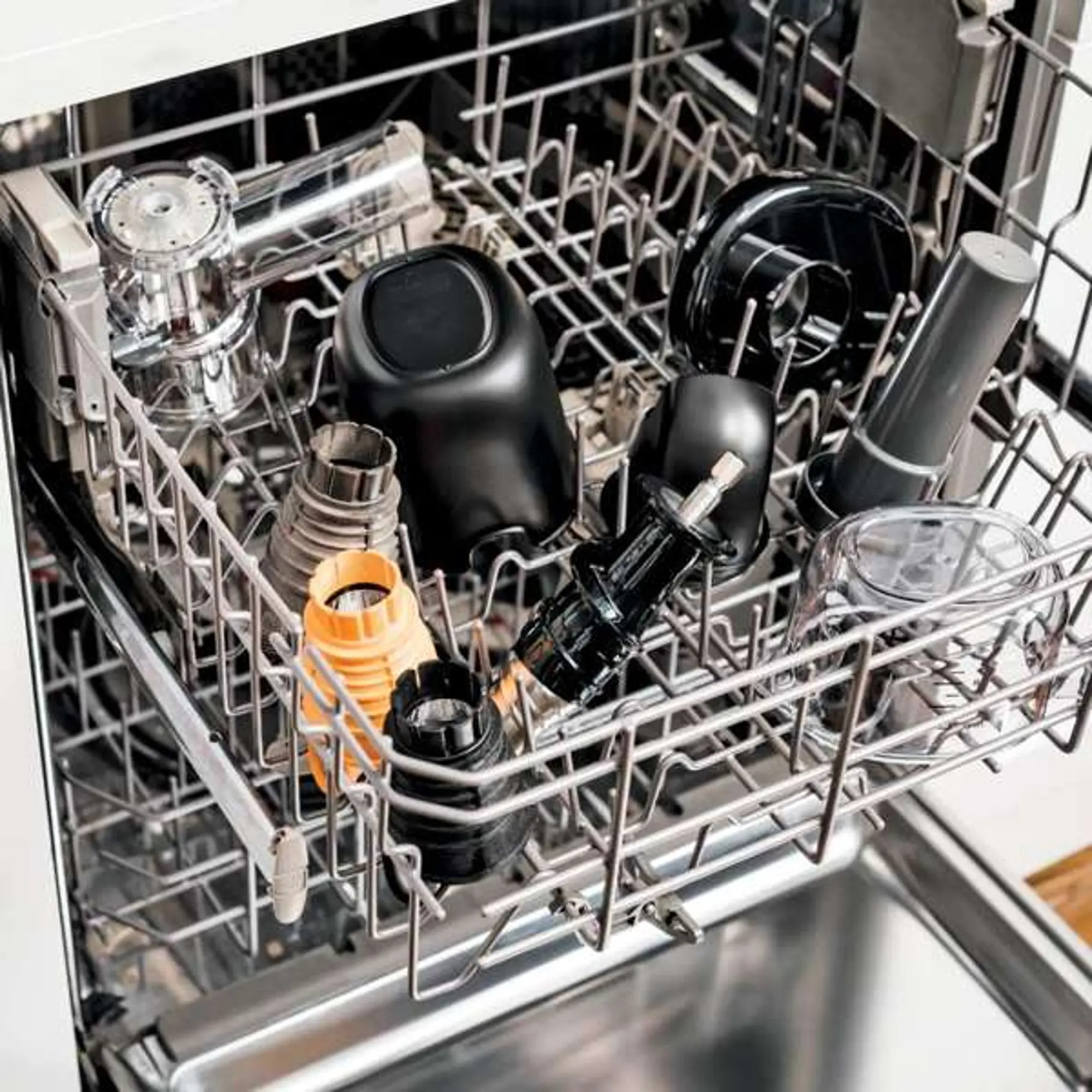 Ninja NEVERCLOG Cold Press Juicer | RC Willey