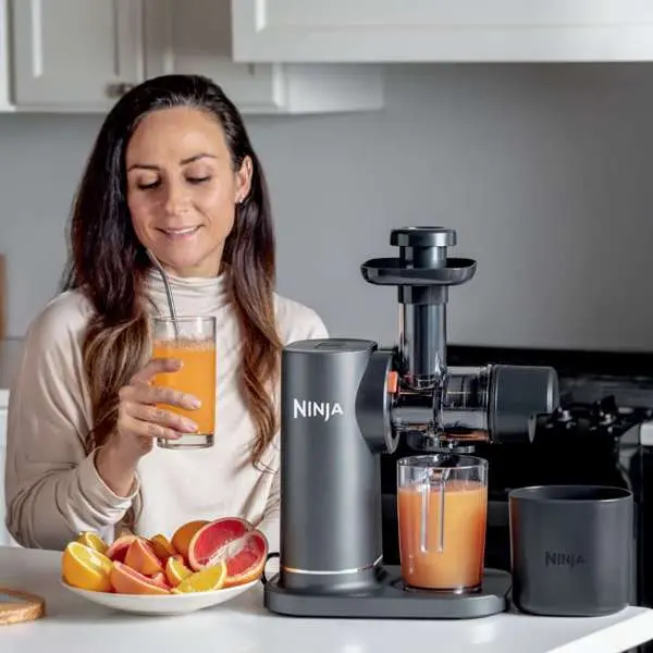JC151 Ninja NEVERCLOG™ Cold Press Juicer-9
