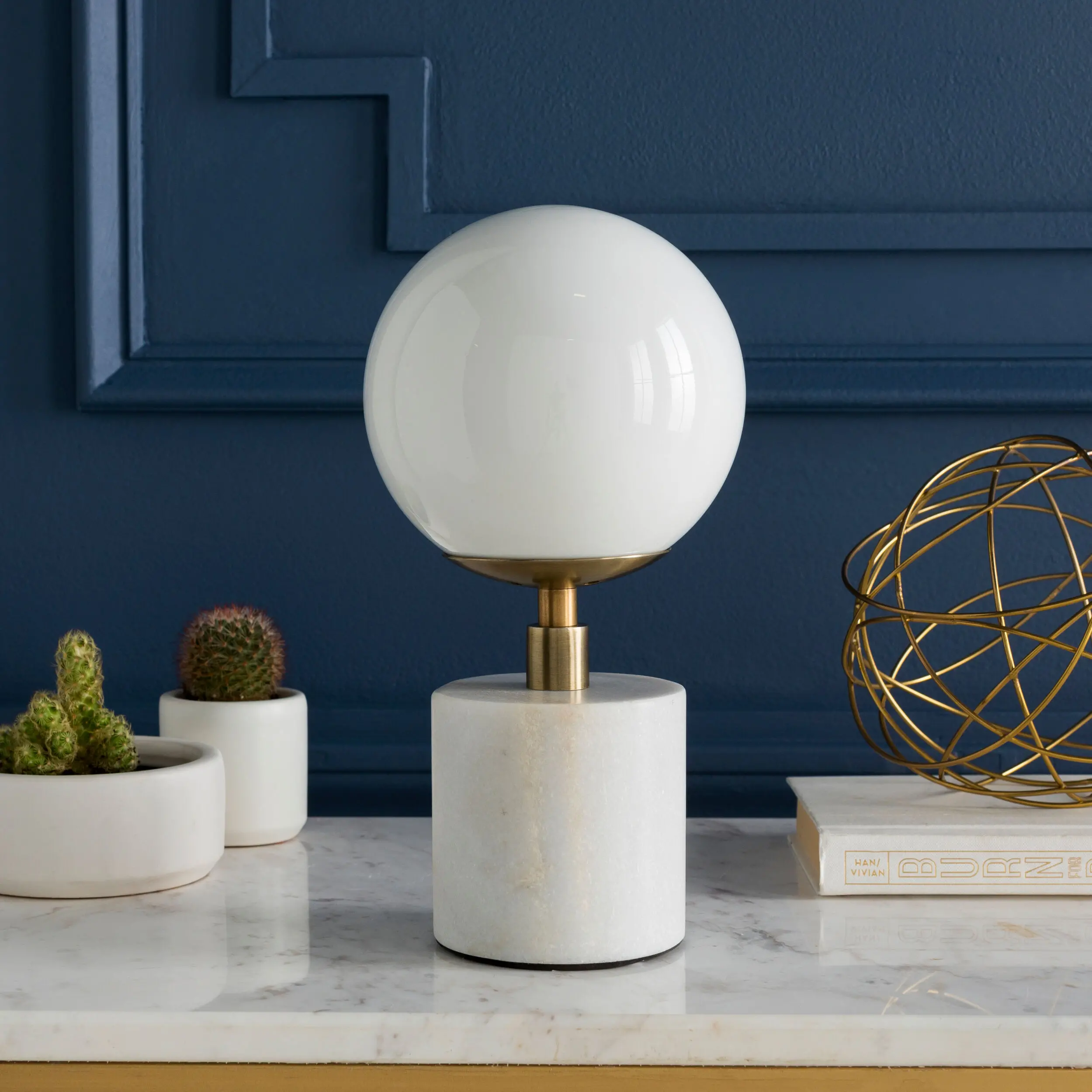 UNA-001 Una Modernist Accent Table Lamp-3