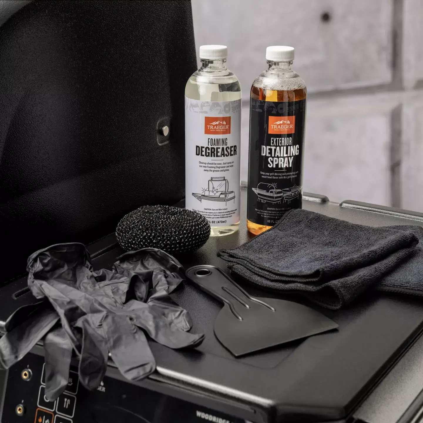 BAC805 Traeger Cleaning Kit-4