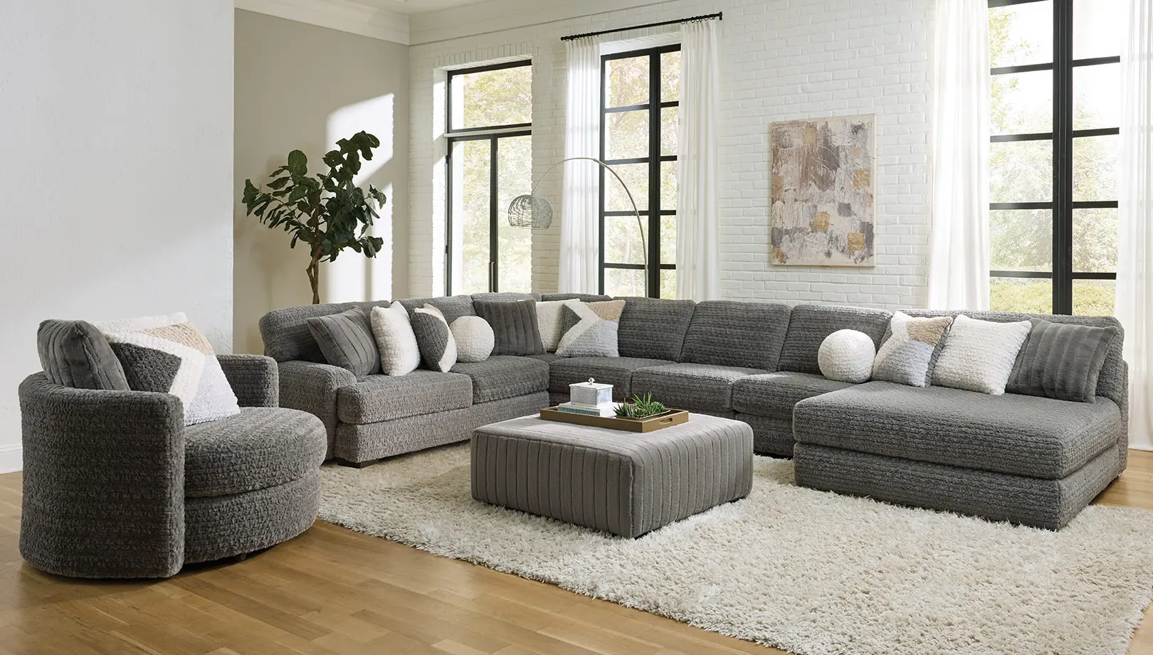 Hendrix Gray 4 Piece Sectional with Double Chaise-2