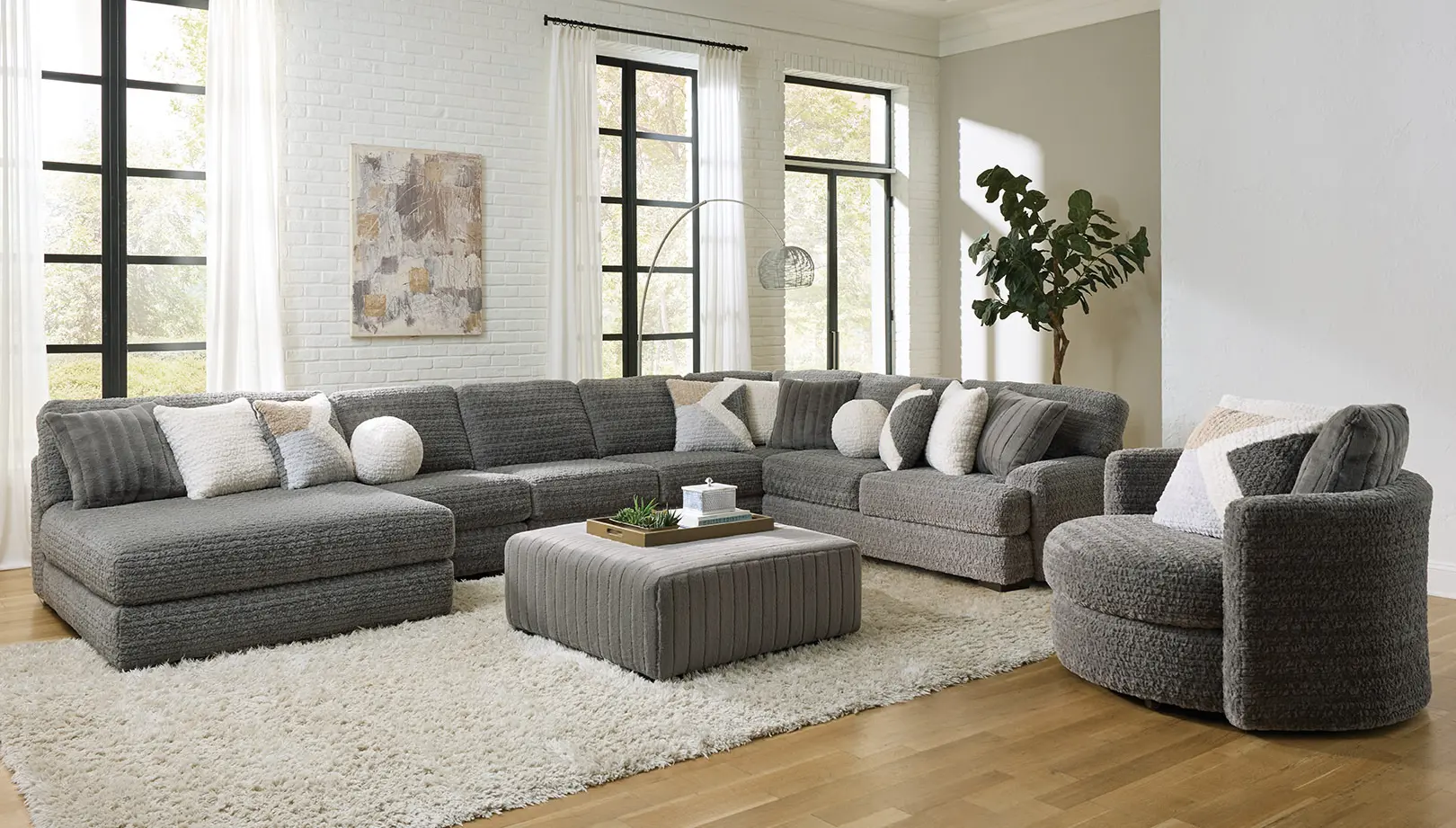 Hendrix Gray 4 Piece Sectional with Double Chaise-2