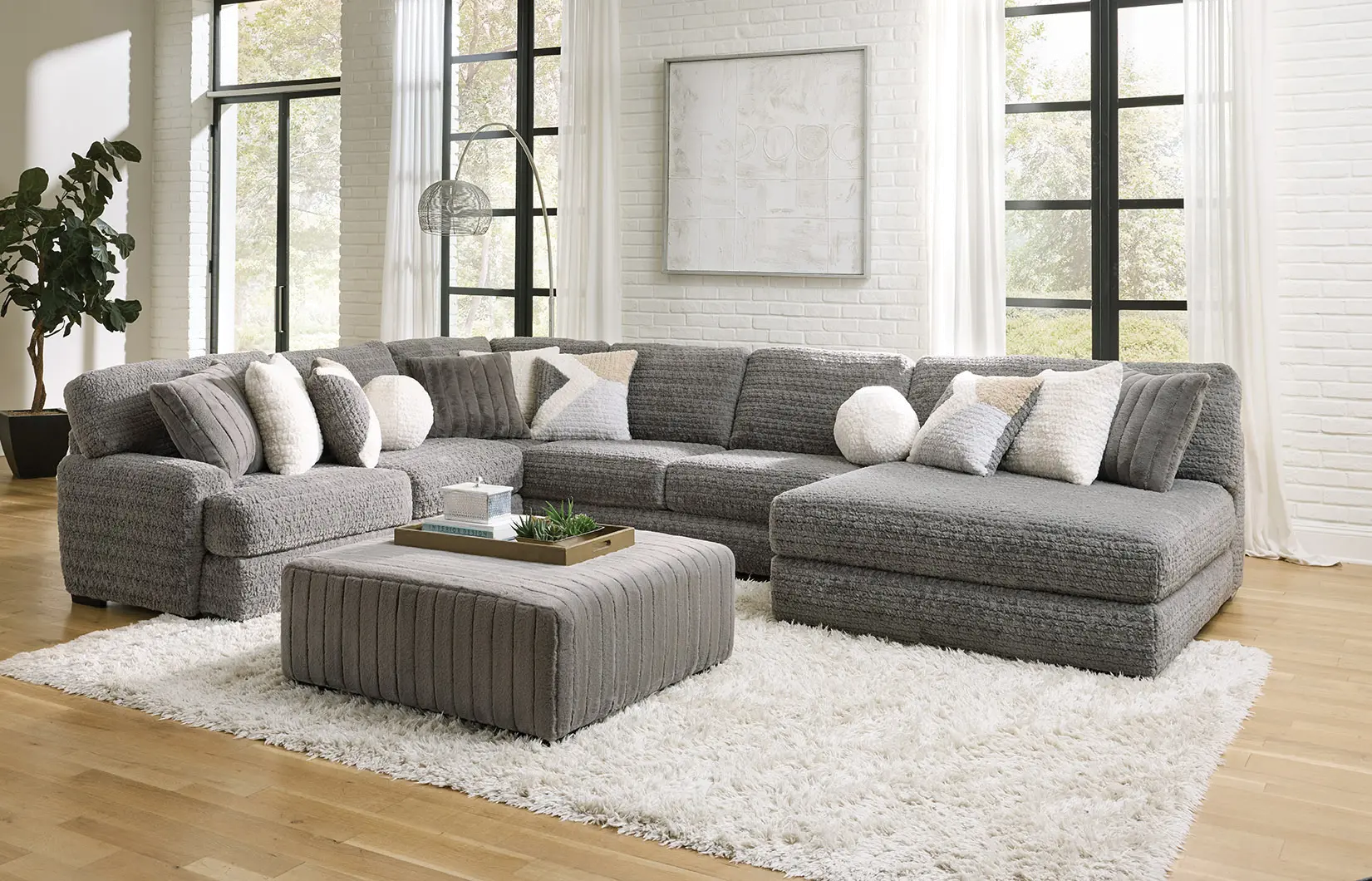 Hendrix Gray 3 Piece Sectional with Double Chaise-2
