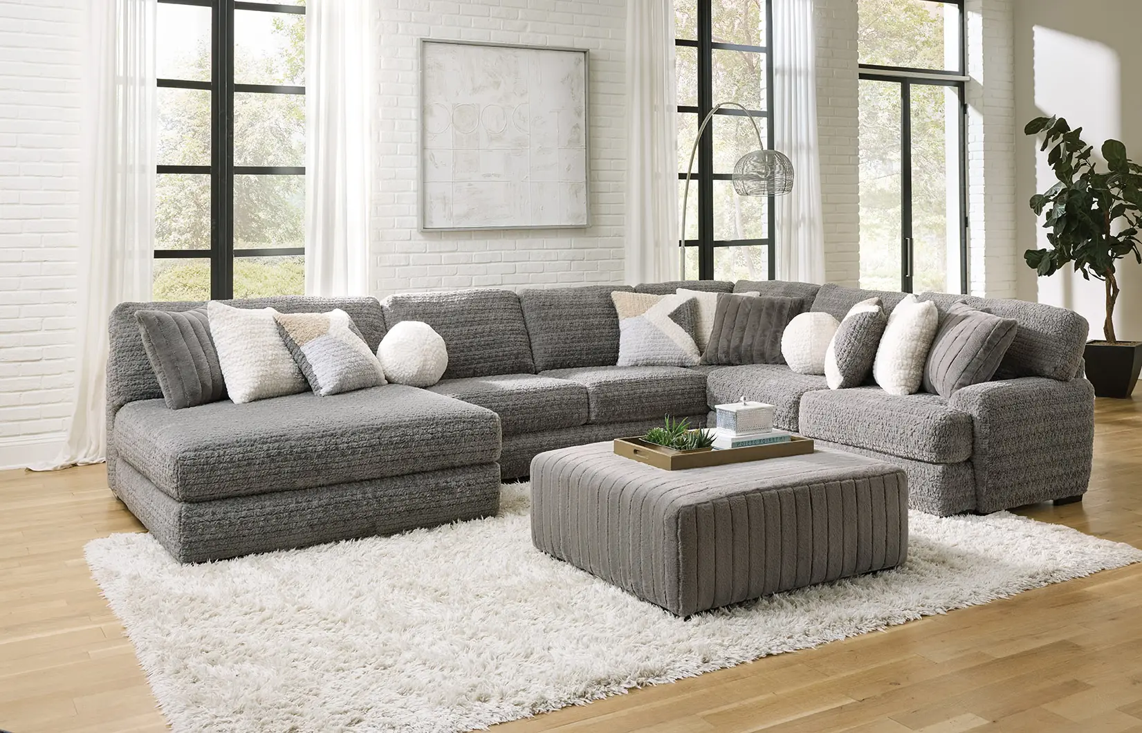 Hendrix Gray 3 Piece Sectional with Double Chaise-2