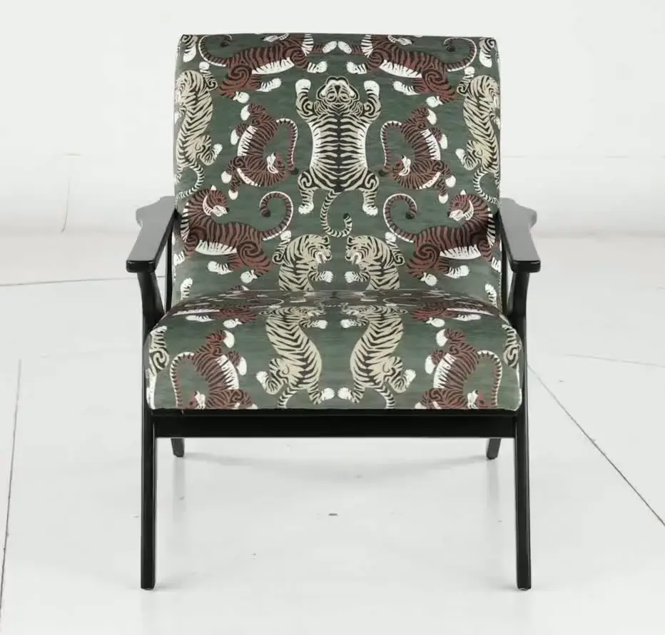 Zelda Black Chair-5