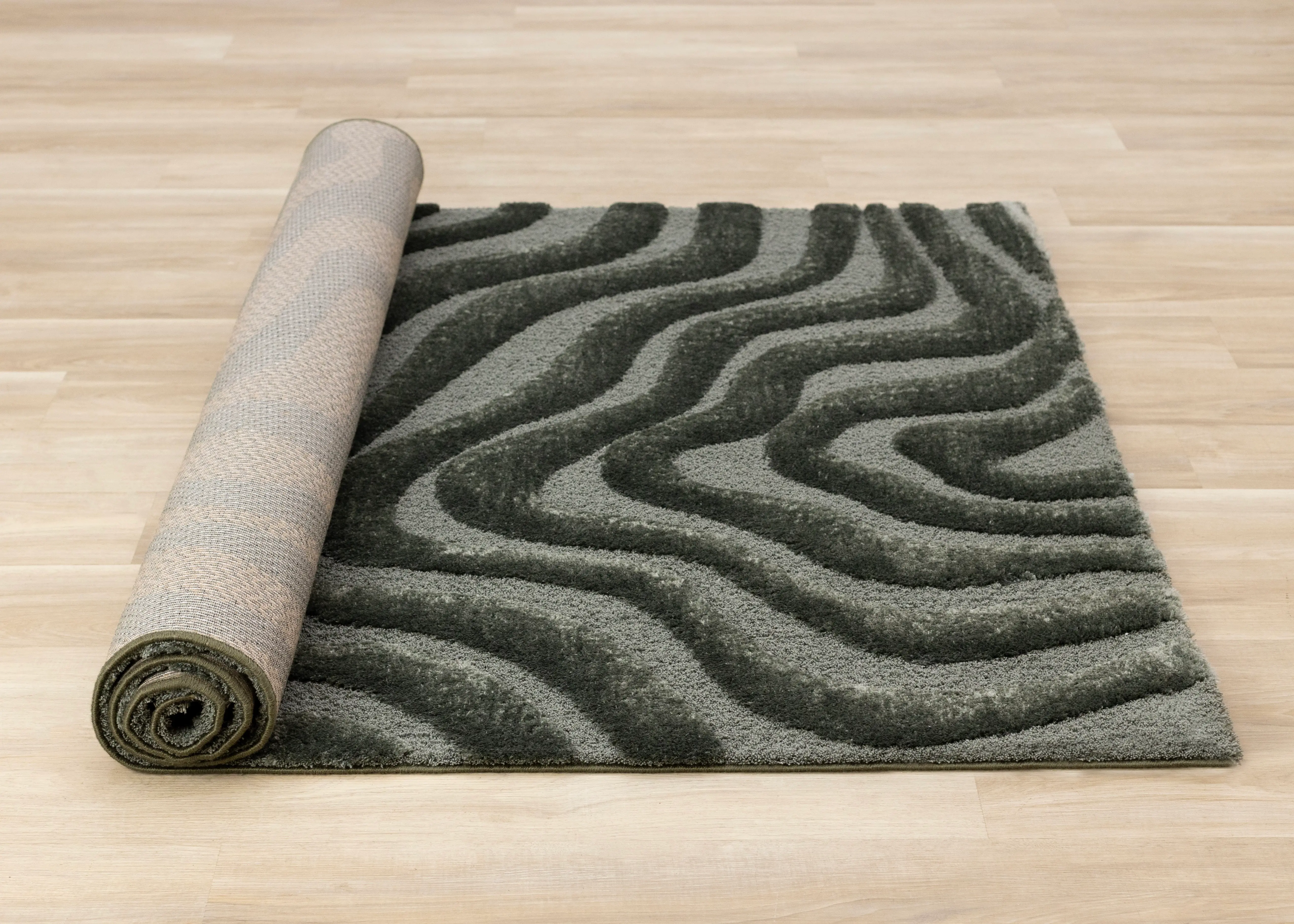Luxe 8 x 11 Green Curvy Lines Area Rug-4