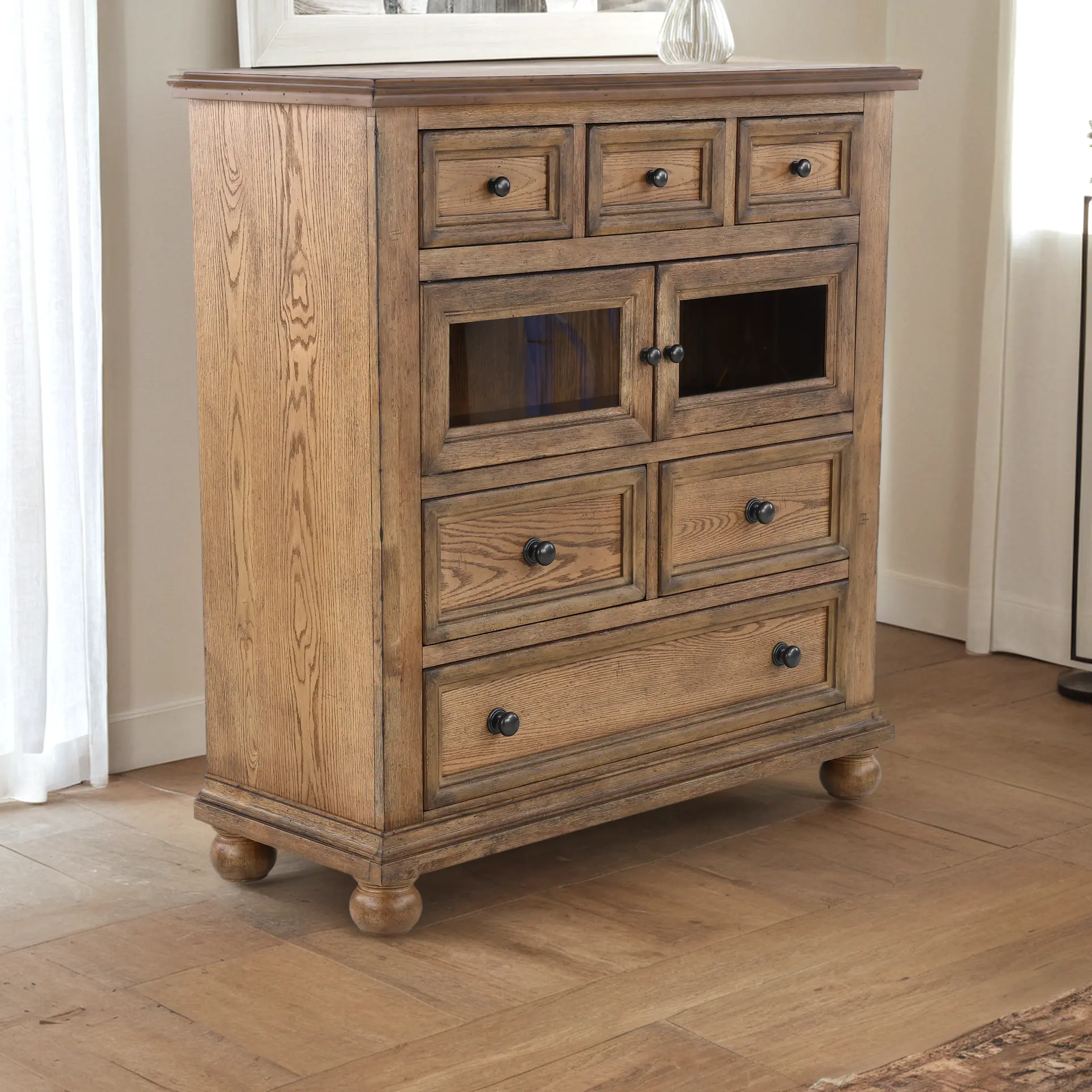Country Oak Door and Drawer Chest-11