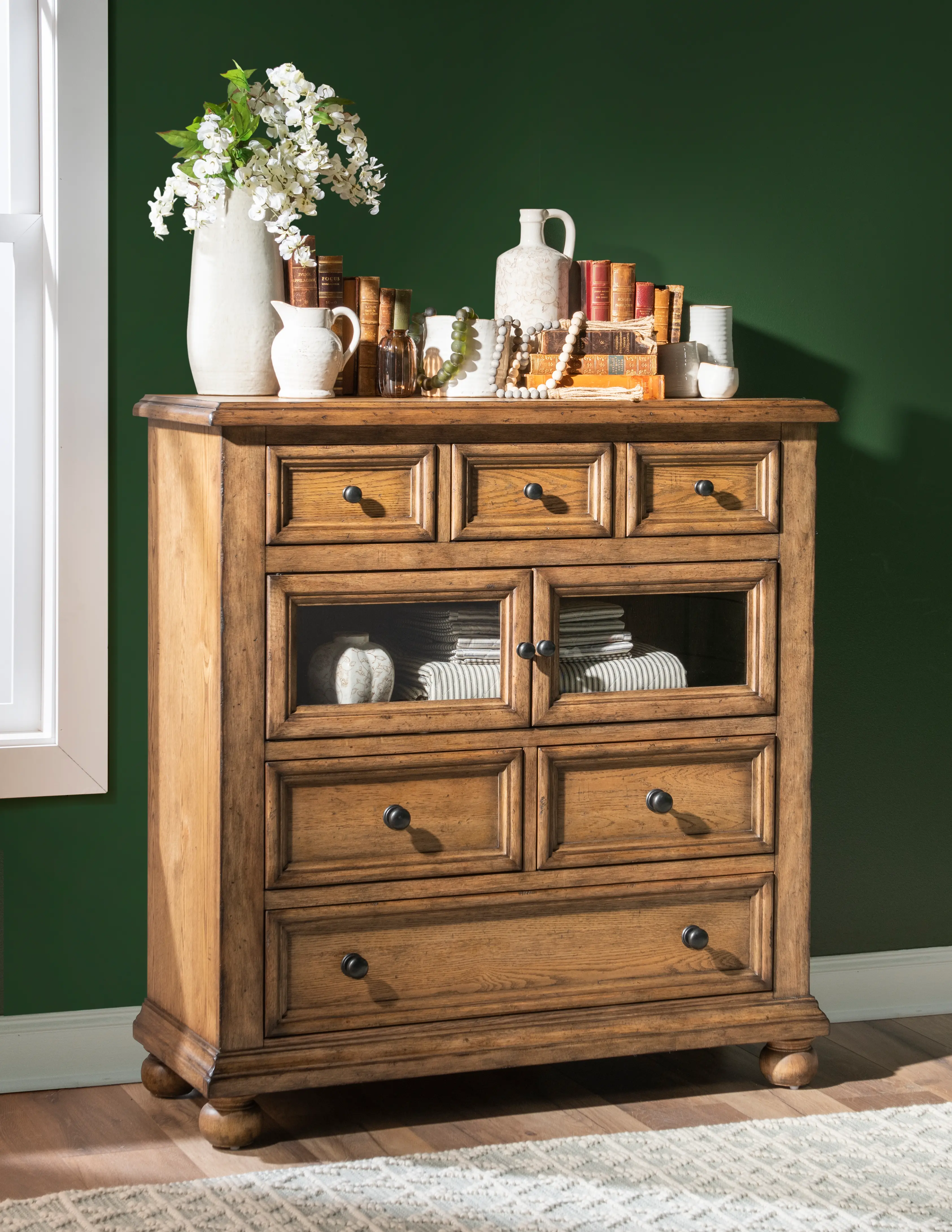 Country Oak Door and Drawer Chest-2