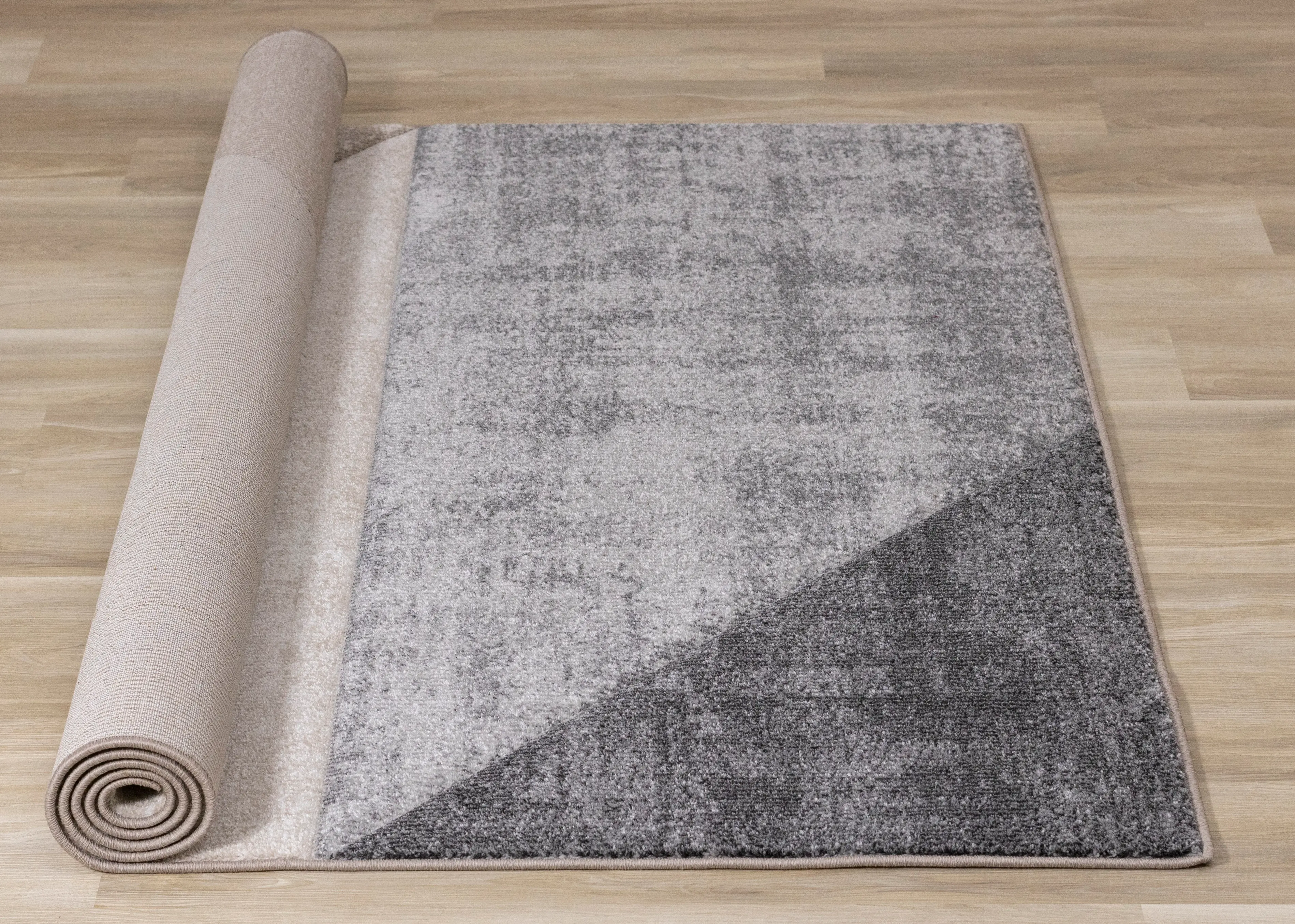 Folio 5 x 8 Neutral Carved Triangular Area Rug-5