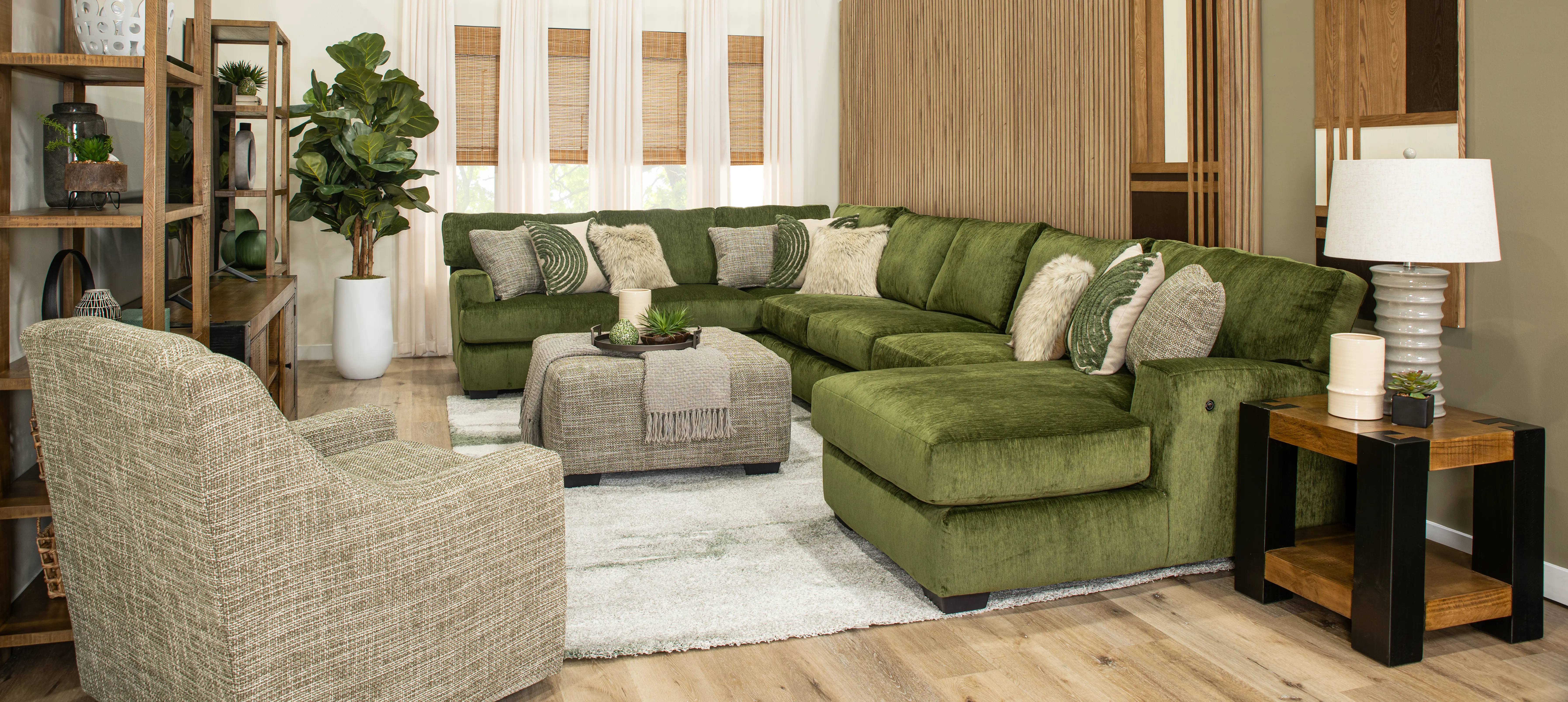 Pine Green 4-Piece Sectional-7