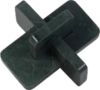 Dimora 9  Green Marble Knots