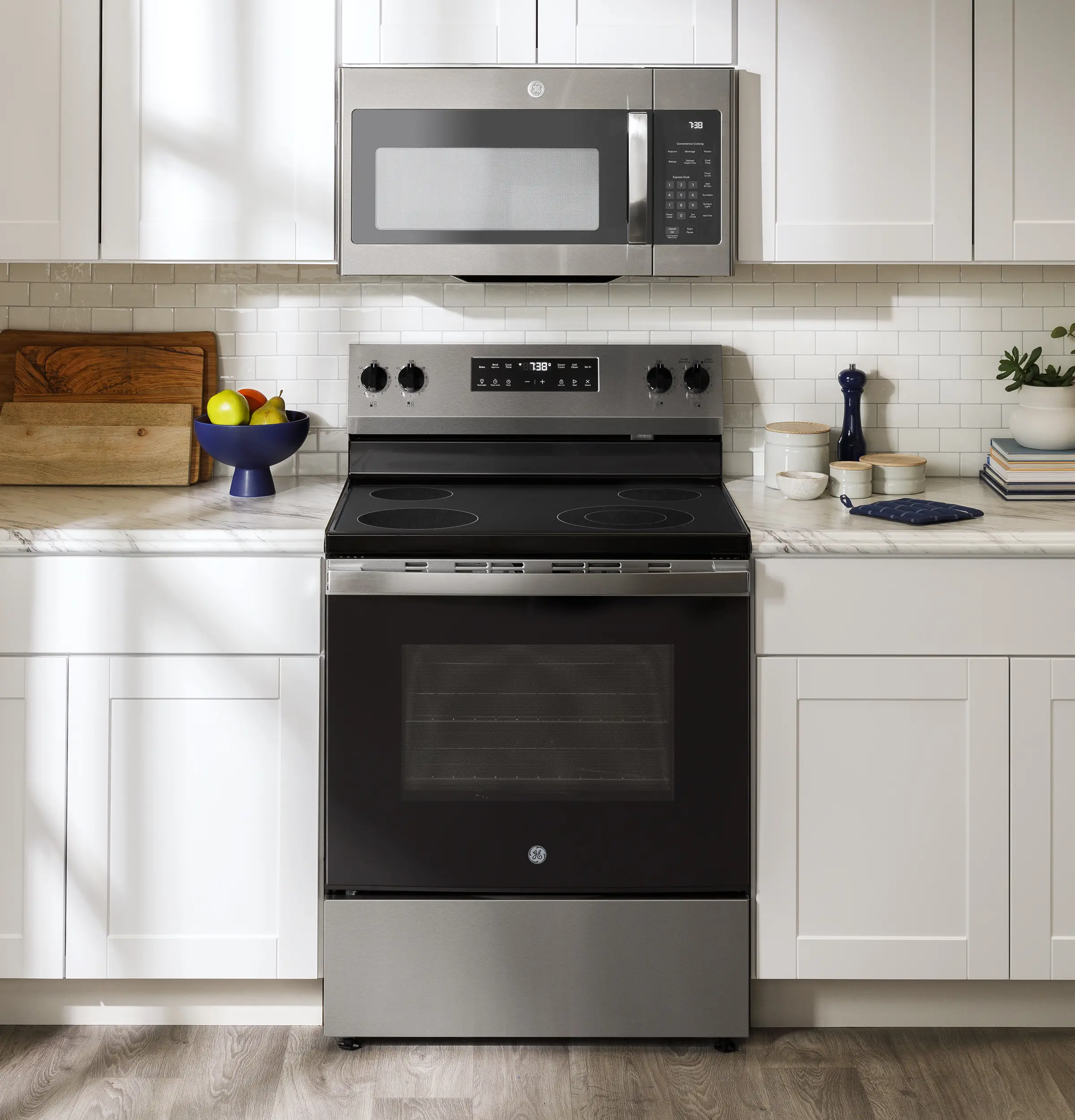 GRF400SVSS GE 5.3 Cu Ft Single Oven Electric Range - Stainless Steel-2