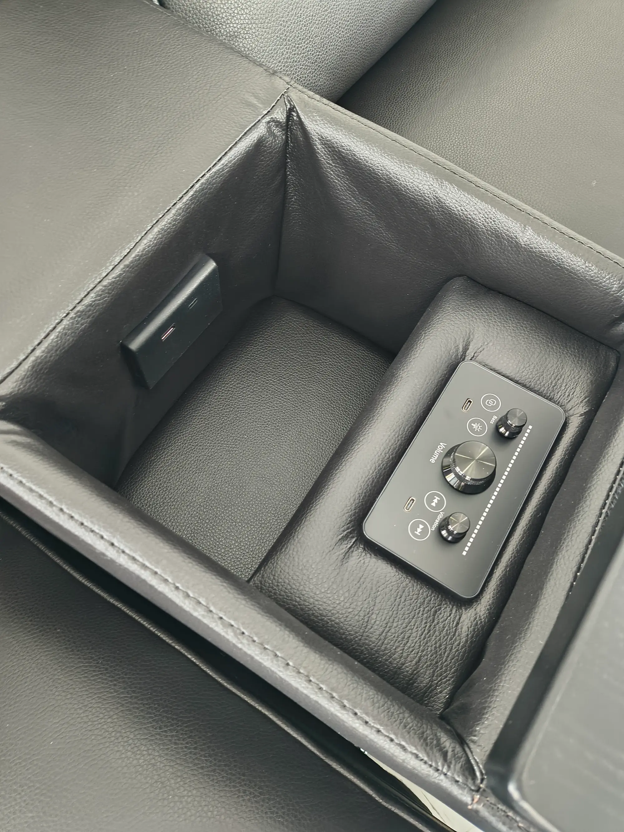 Softee Blackberry Leather 7-Piece Power Reclining Sectional with