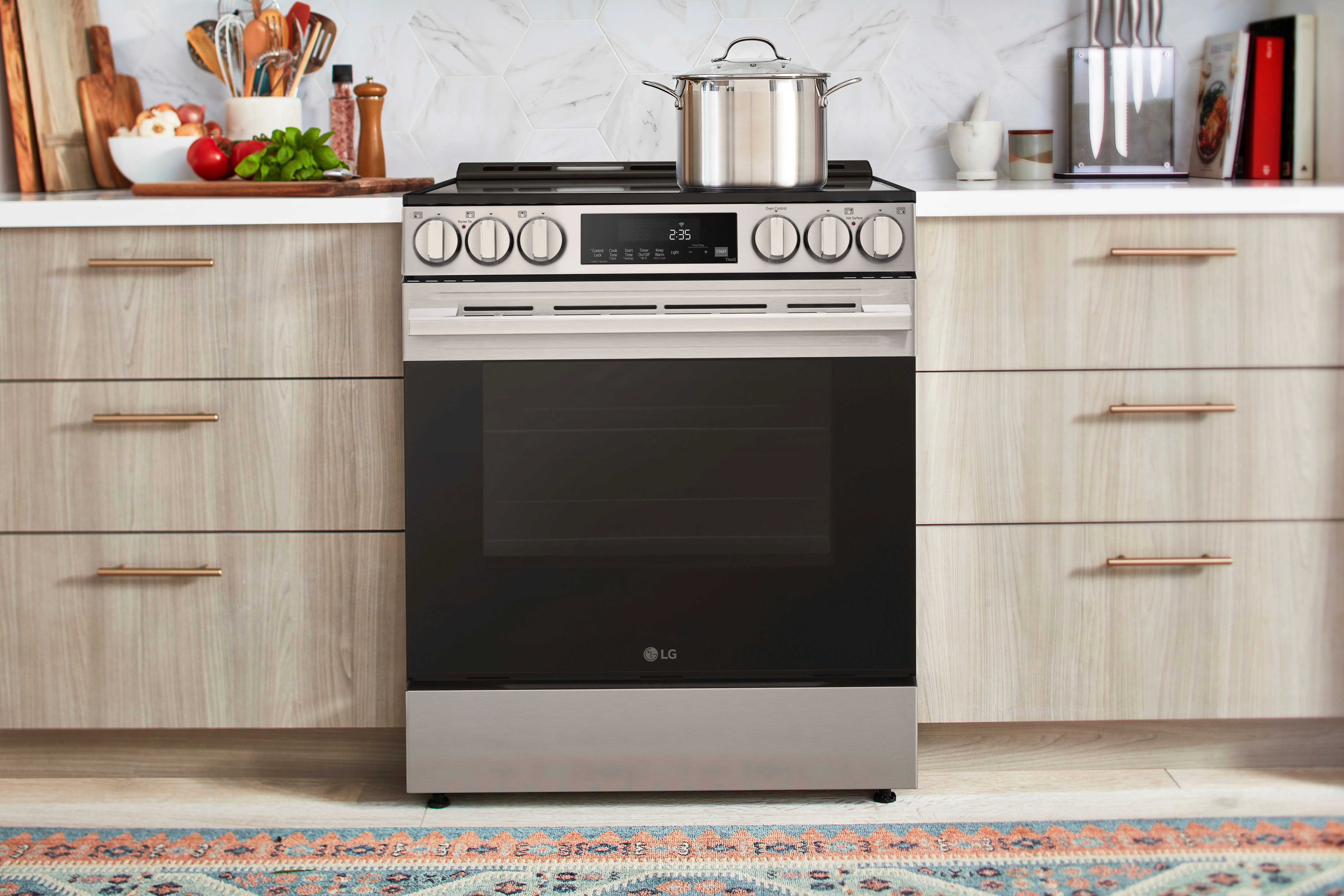 LSEL6333XE LG 6.3 Cu Ft Electric Single Oven Range - Stainless Steel-2