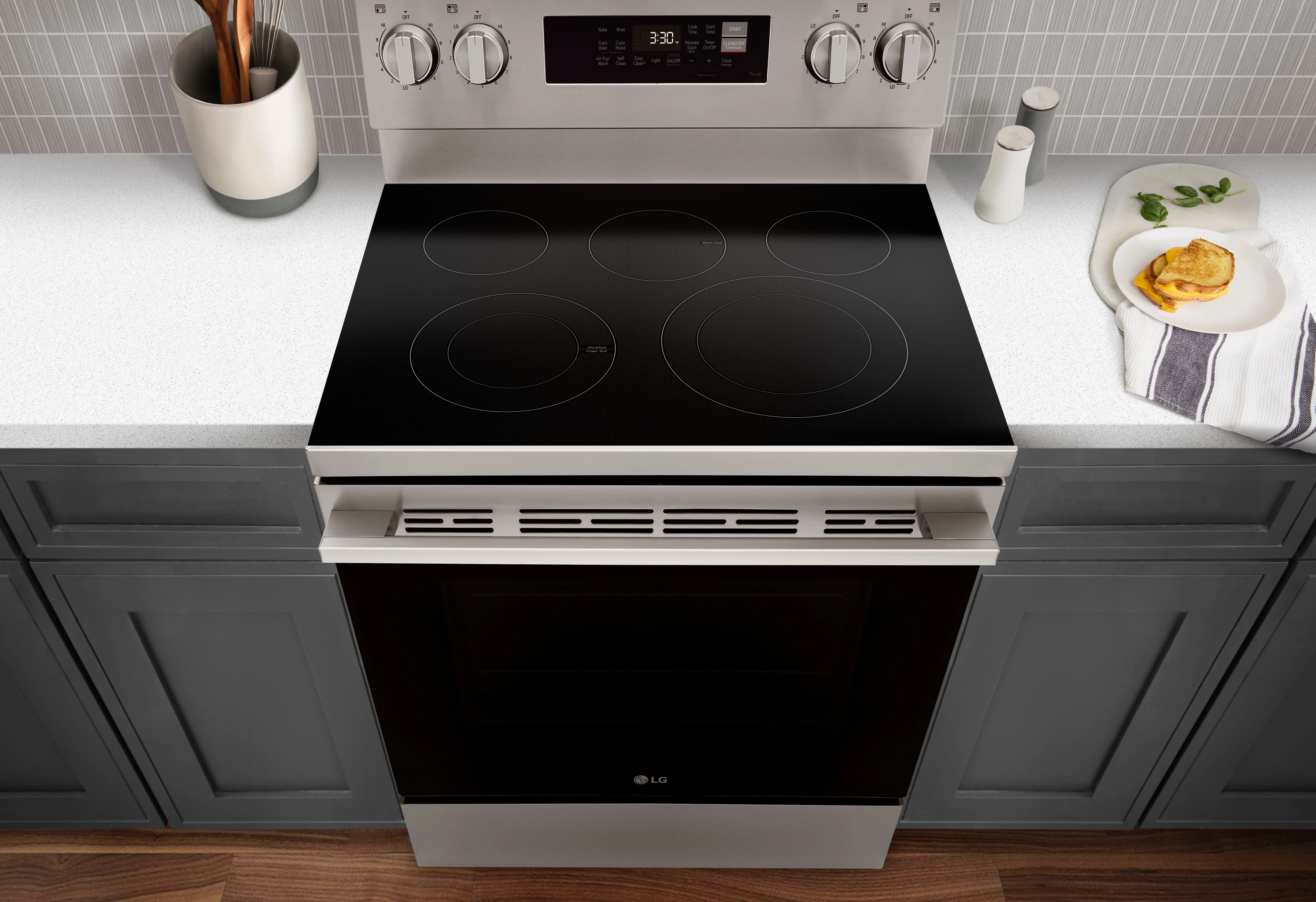 LREN6323YE LG 6.3 Cu Ft Electric Single Oven Range - Stainless Steel-4