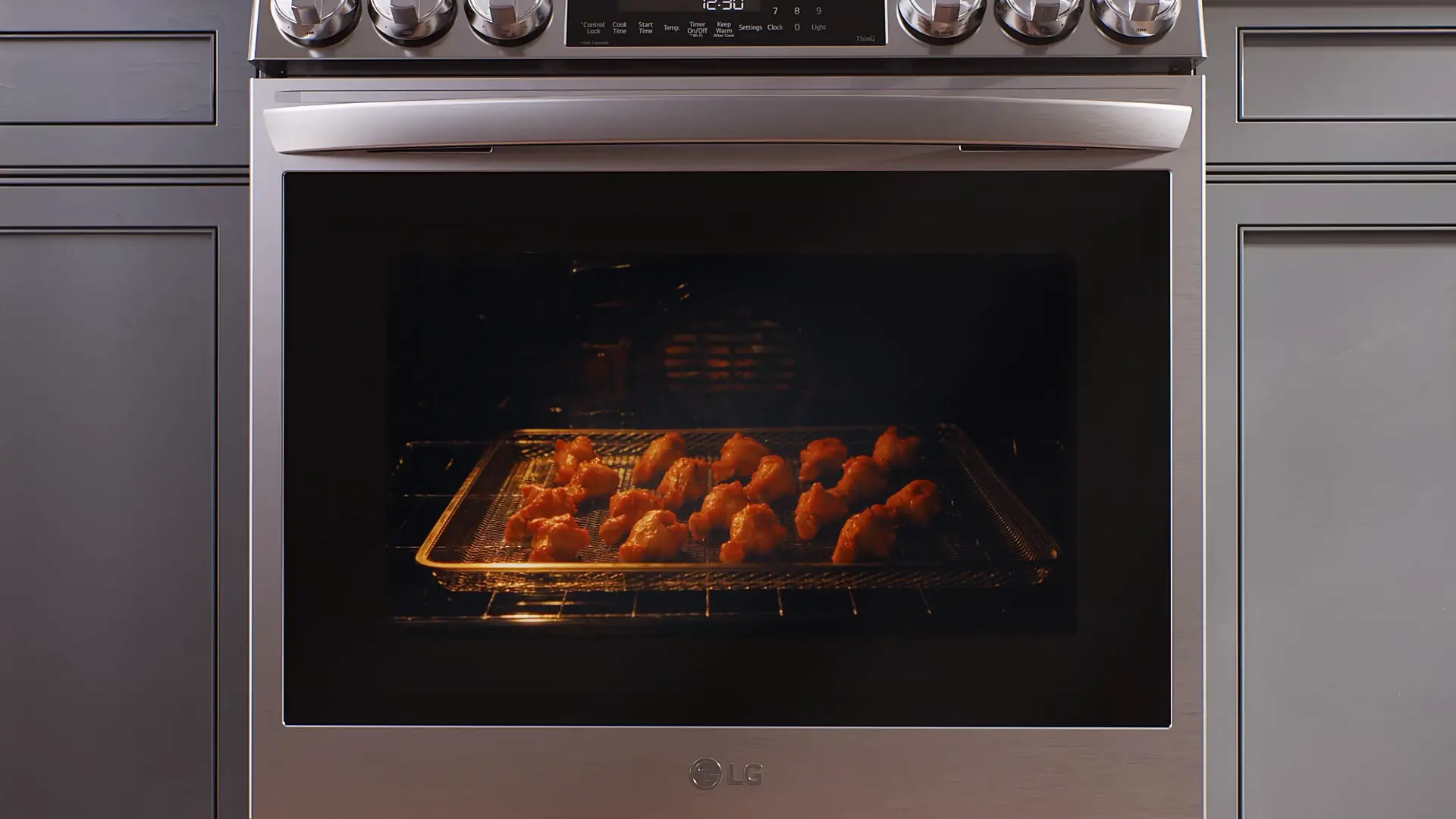 LREN6323YE LG 6.3 Cu Ft Electric Single Oven Range - Stainless Steel-7