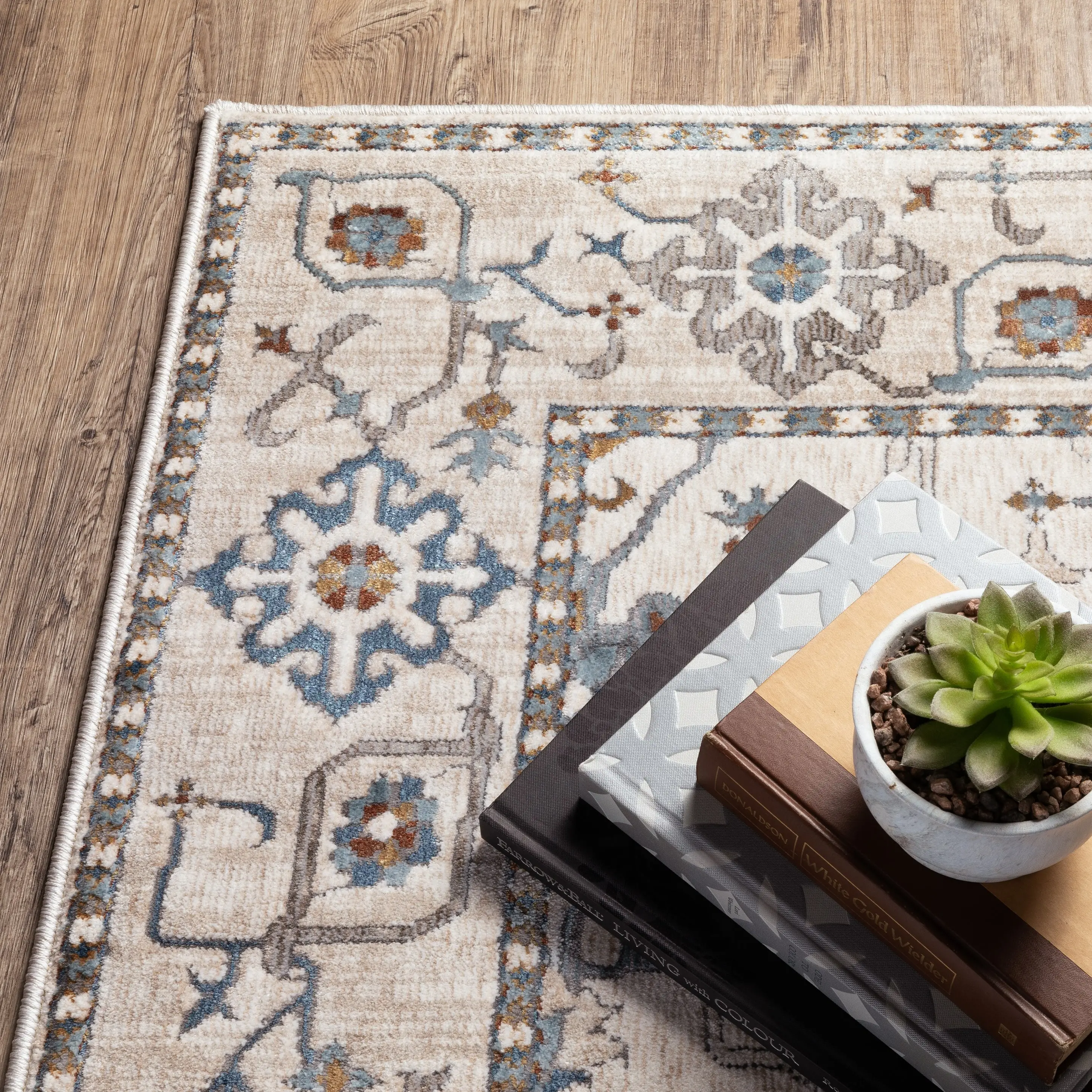 Ellington 8 x 11 Ivory and Blue Area Rug-3