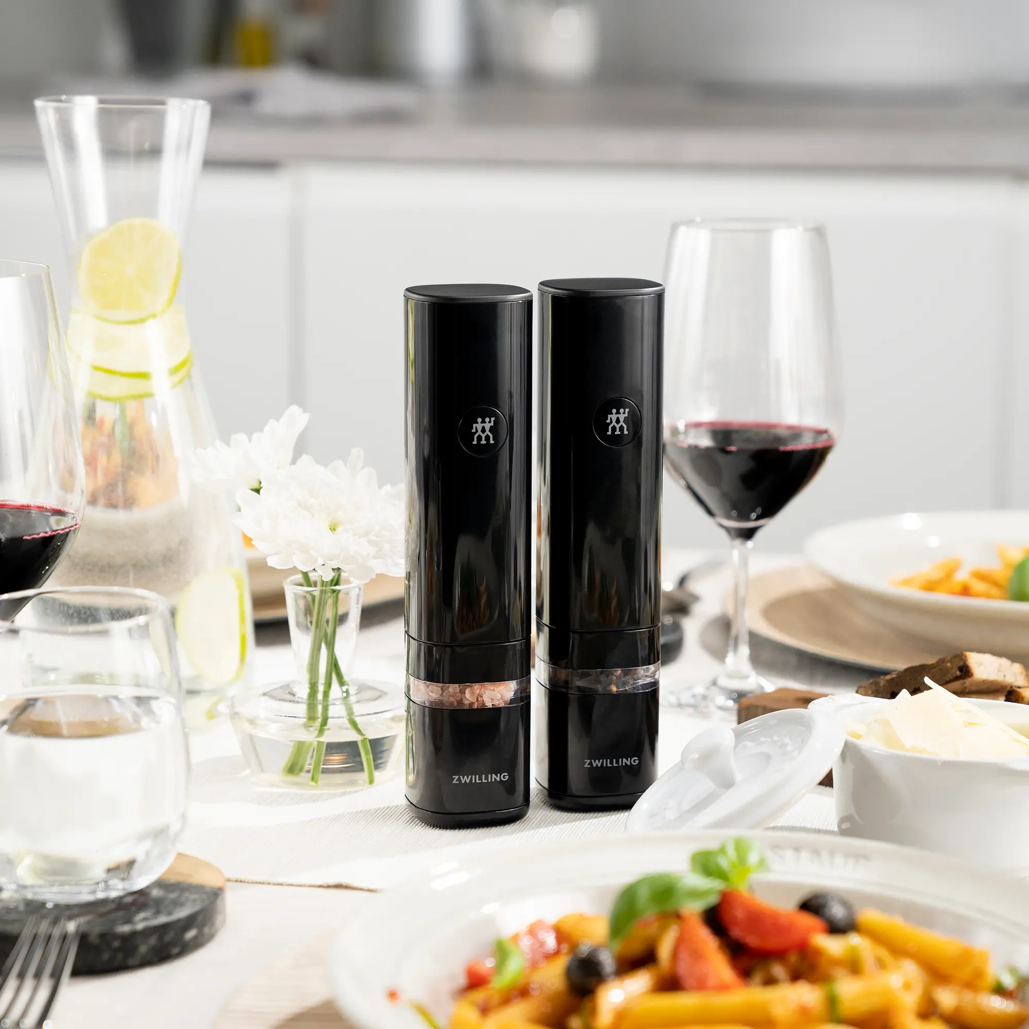 Zwiling Enfinigy Black Electric Salt and Pepper Mill-2