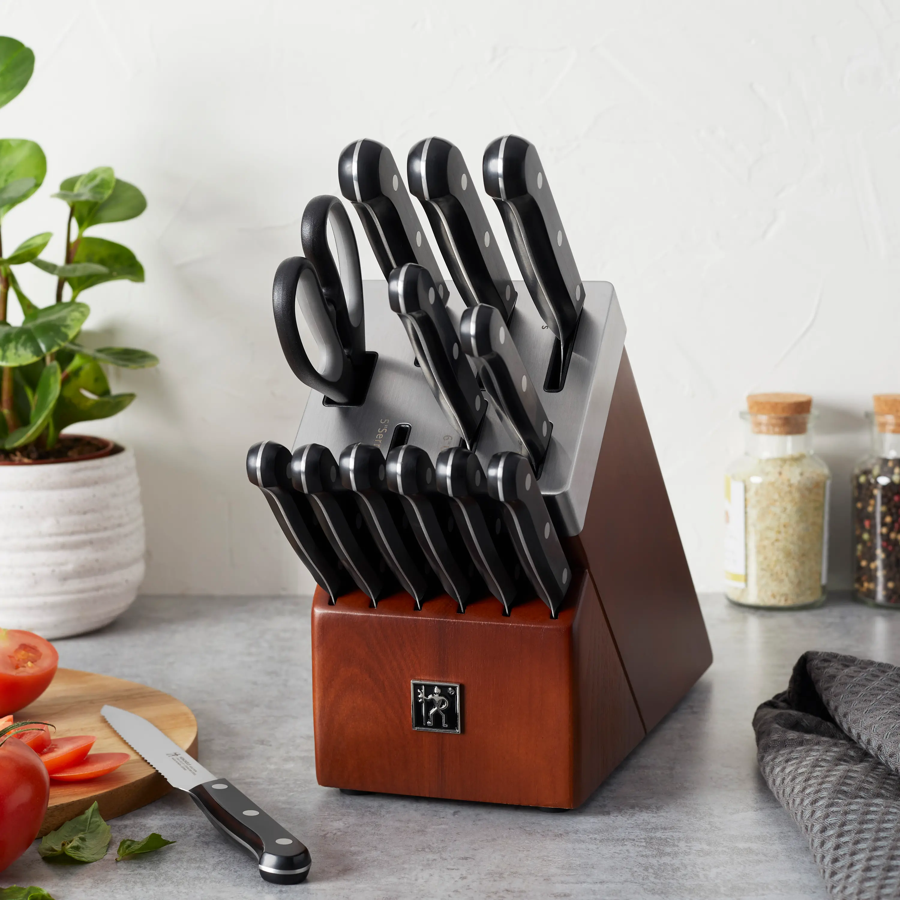 Henckels Solution 14 Piece Self-Sharpening Knife Block Set-2