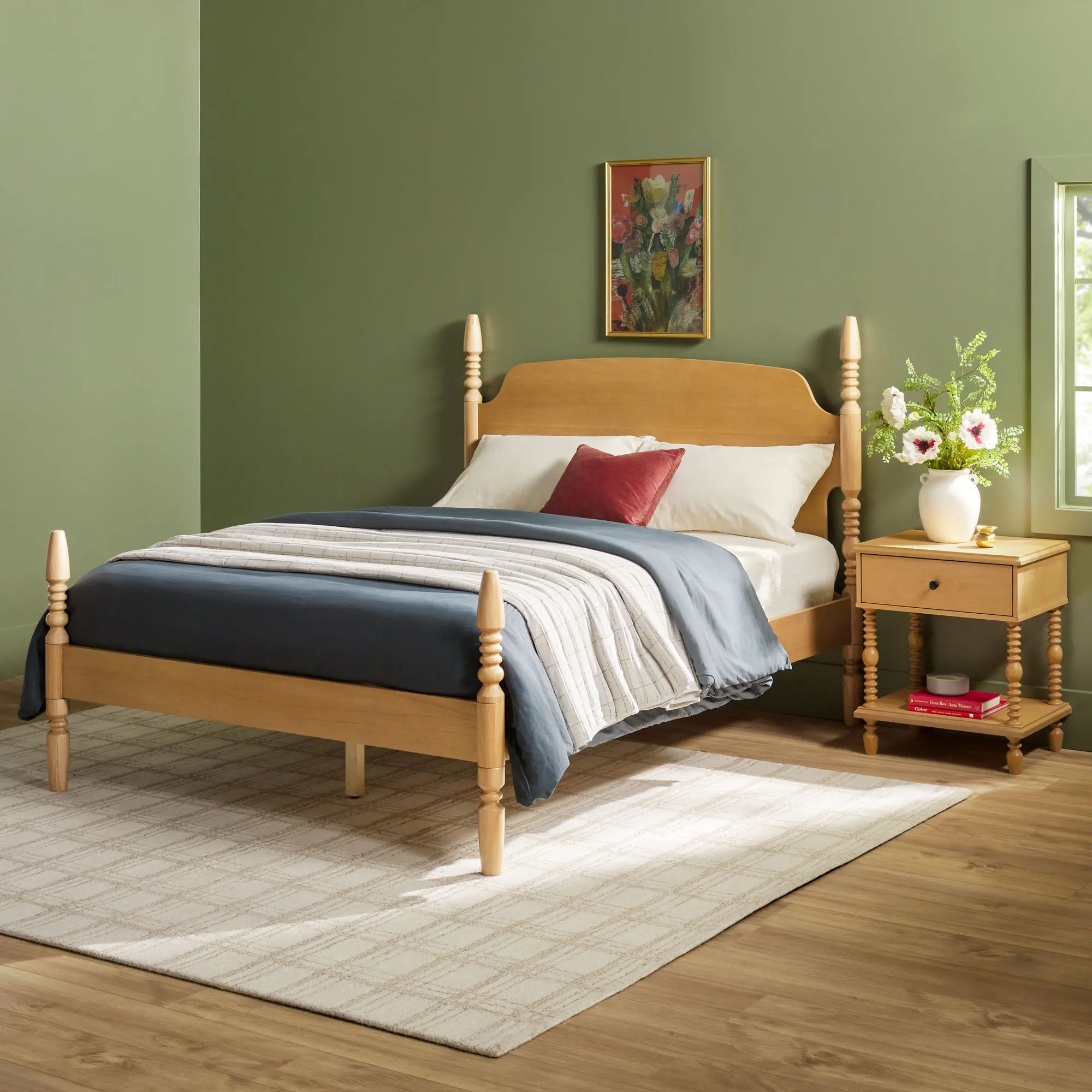 WEVIV03QB2NA1 Vivienne Natural Wood Queen Spindle Post Bed-3