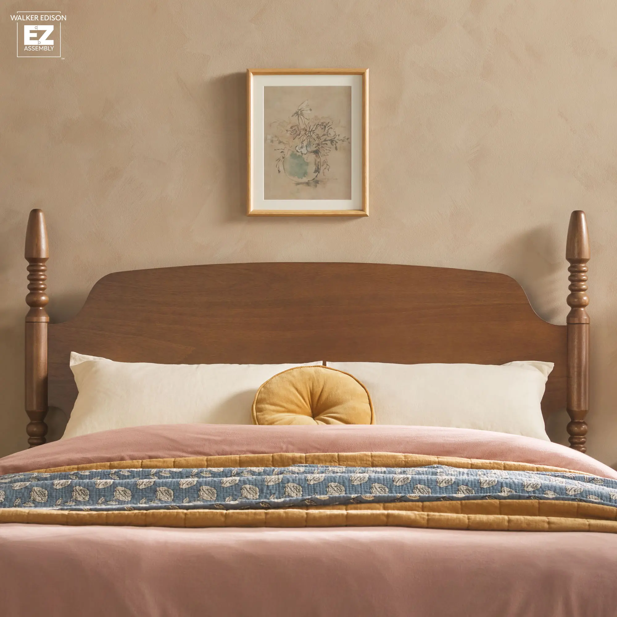 WEVIV03QB2BR1 Vivenne Dark Wood Queen Spindle Post Bed-4