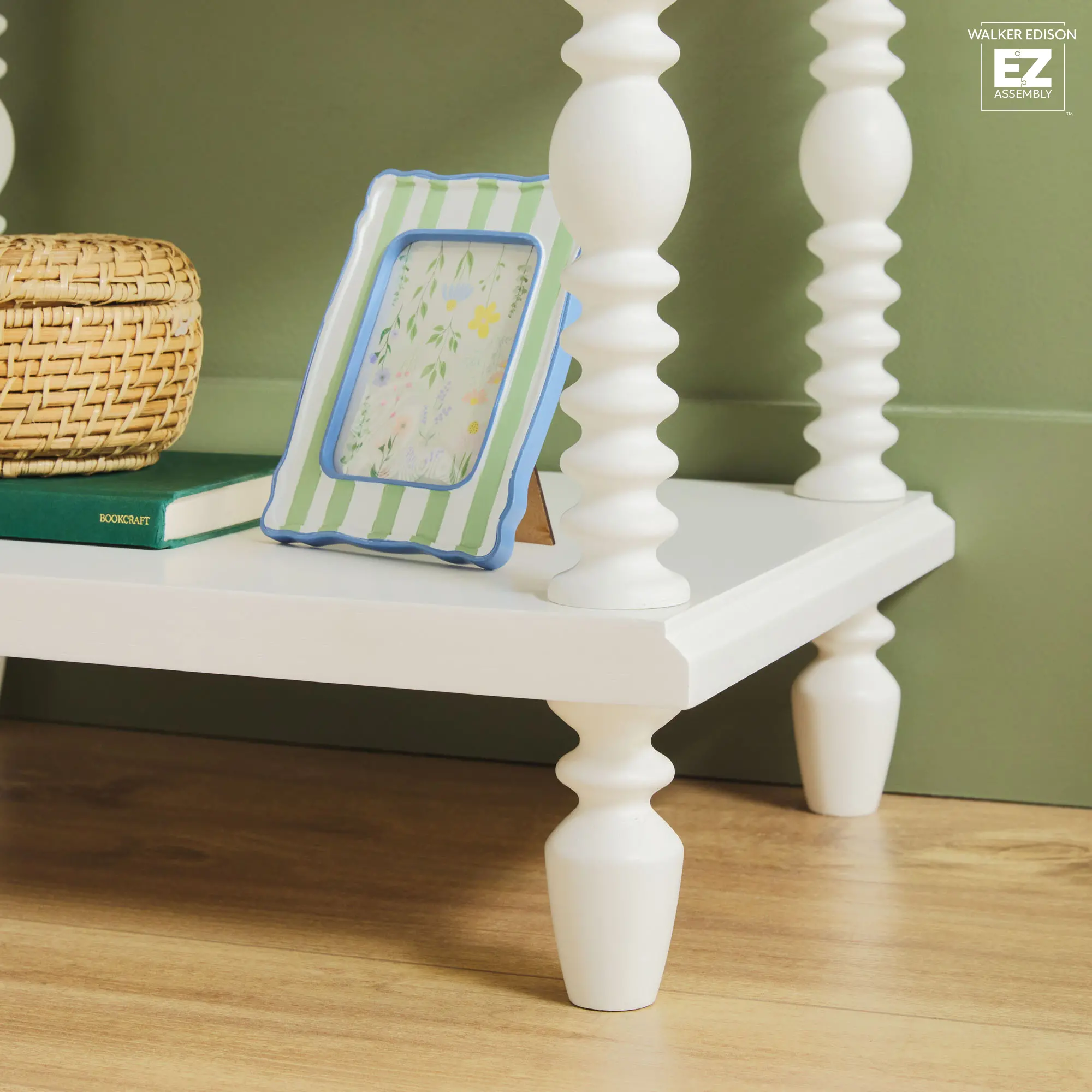 WEVIV011D2WH1 Vivienne White Wood Spindle 1-Drawer Nightstand-8