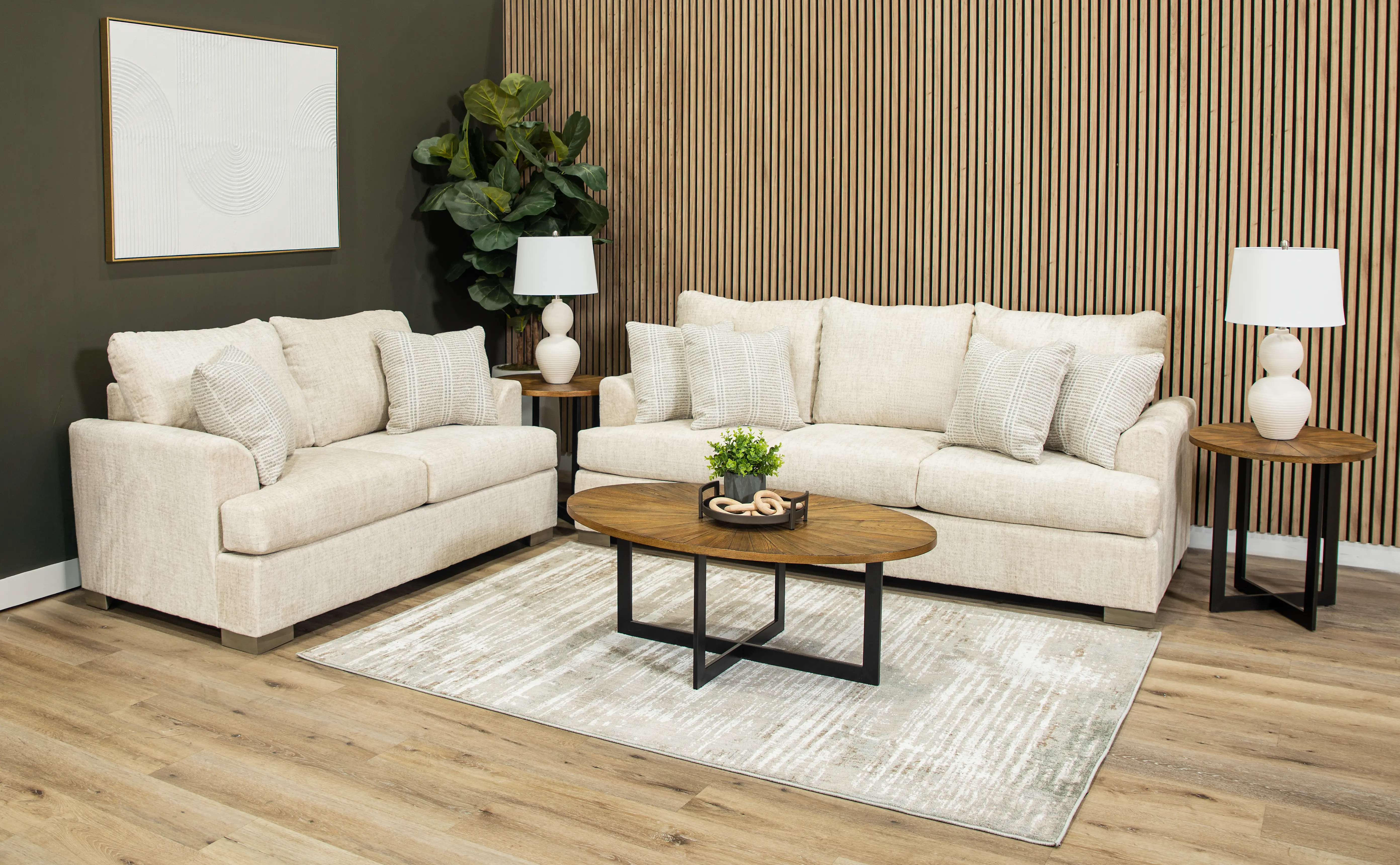 VILSOF/CREAM Villa Cream Sofa-2