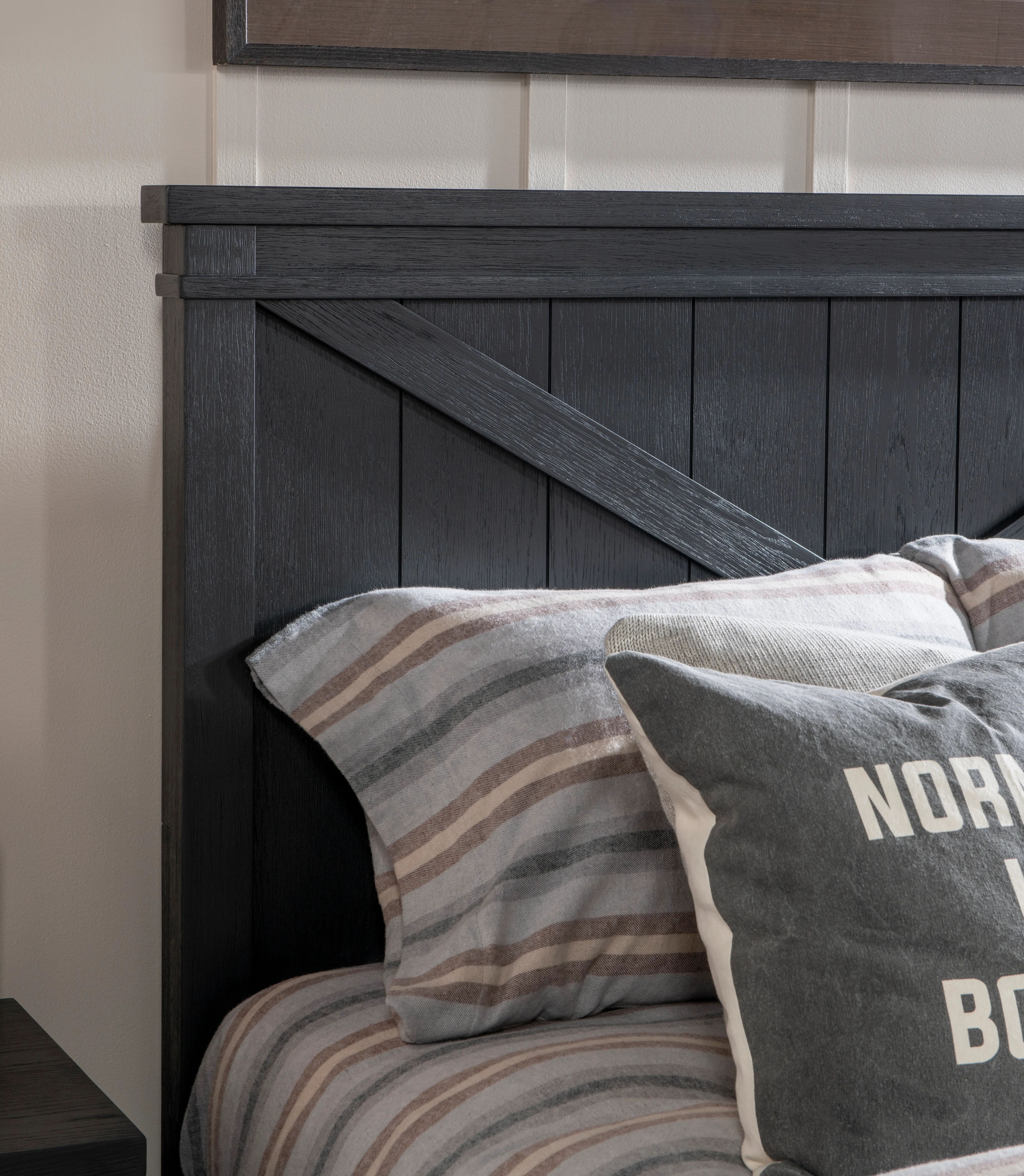 Flatiron Black Twin Bed-2