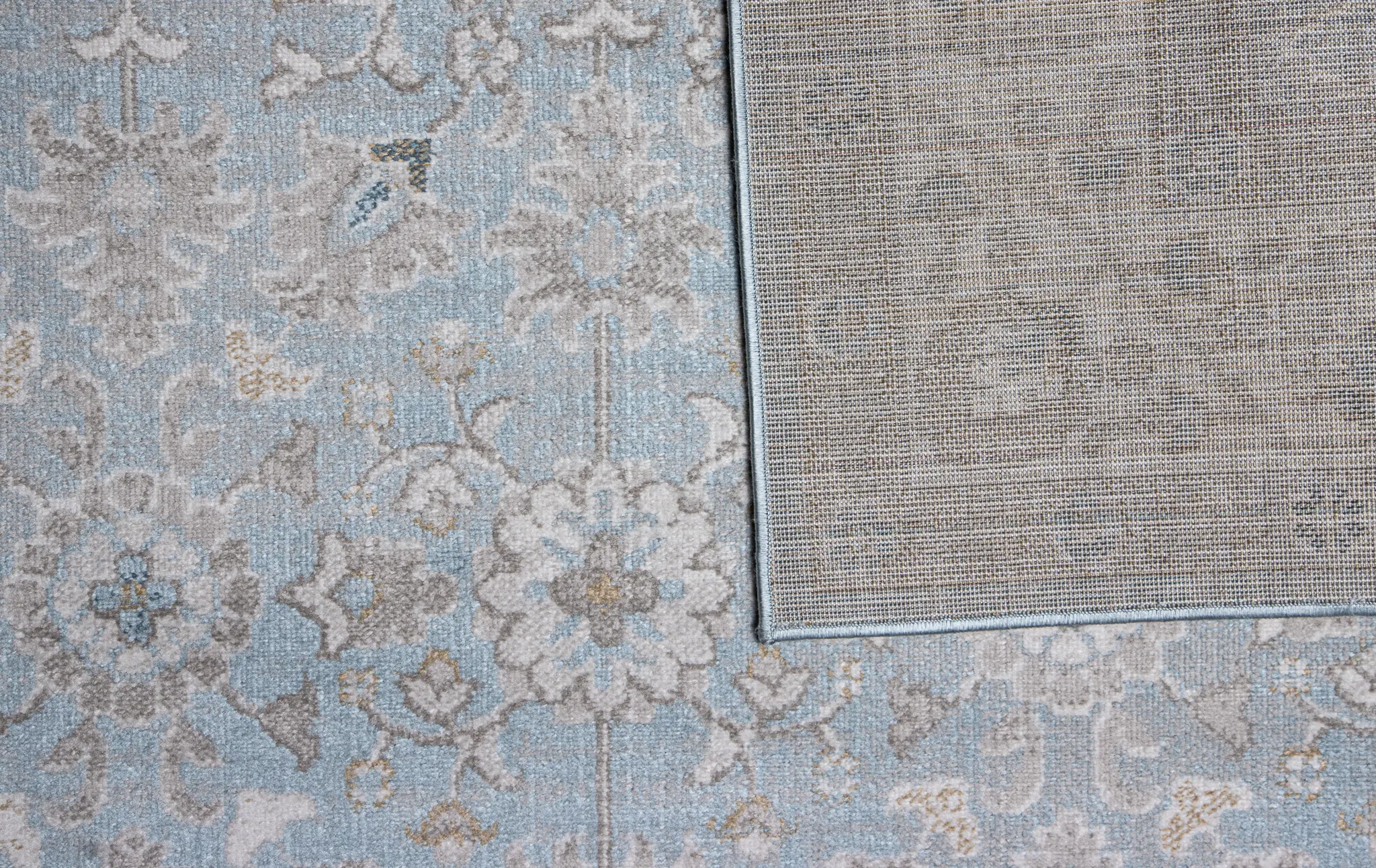 A181-LBL-4X6-ASH313 Bonny Light Blue Transitional 4 x 6 Area Rug-5