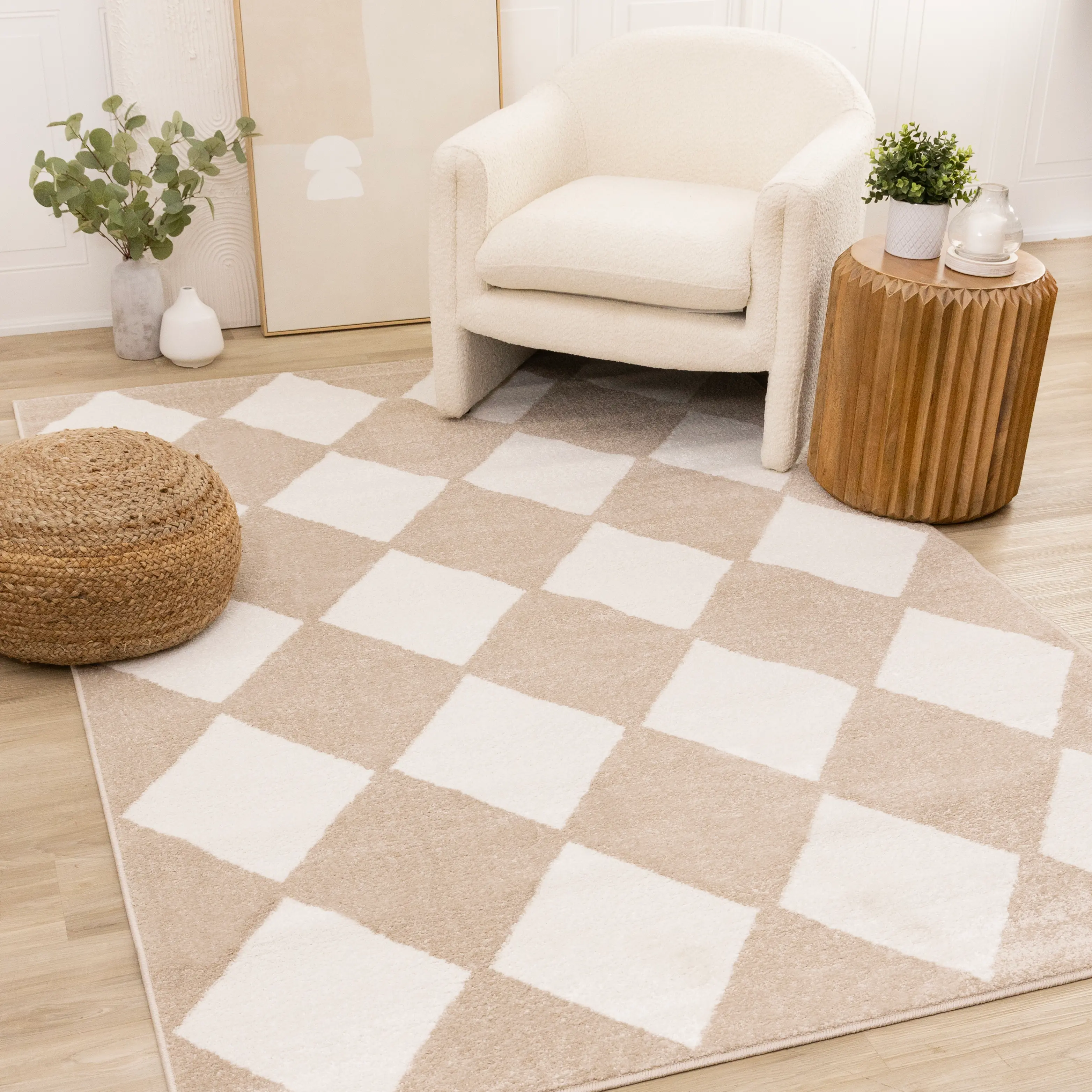 Century 8 x 11 Beige and Cream Diamond Area Rug-3